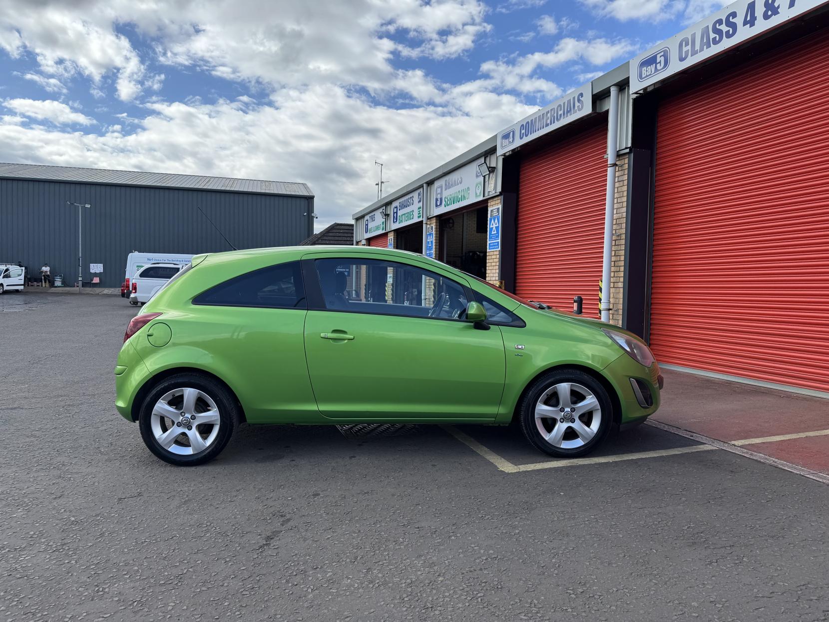 Vauxhall Corsa 1.2i ecoFLEX 16V SXi Hatchback 3dr Petrol Manual Euro 5 (s/s) (A/C) (85 ps)