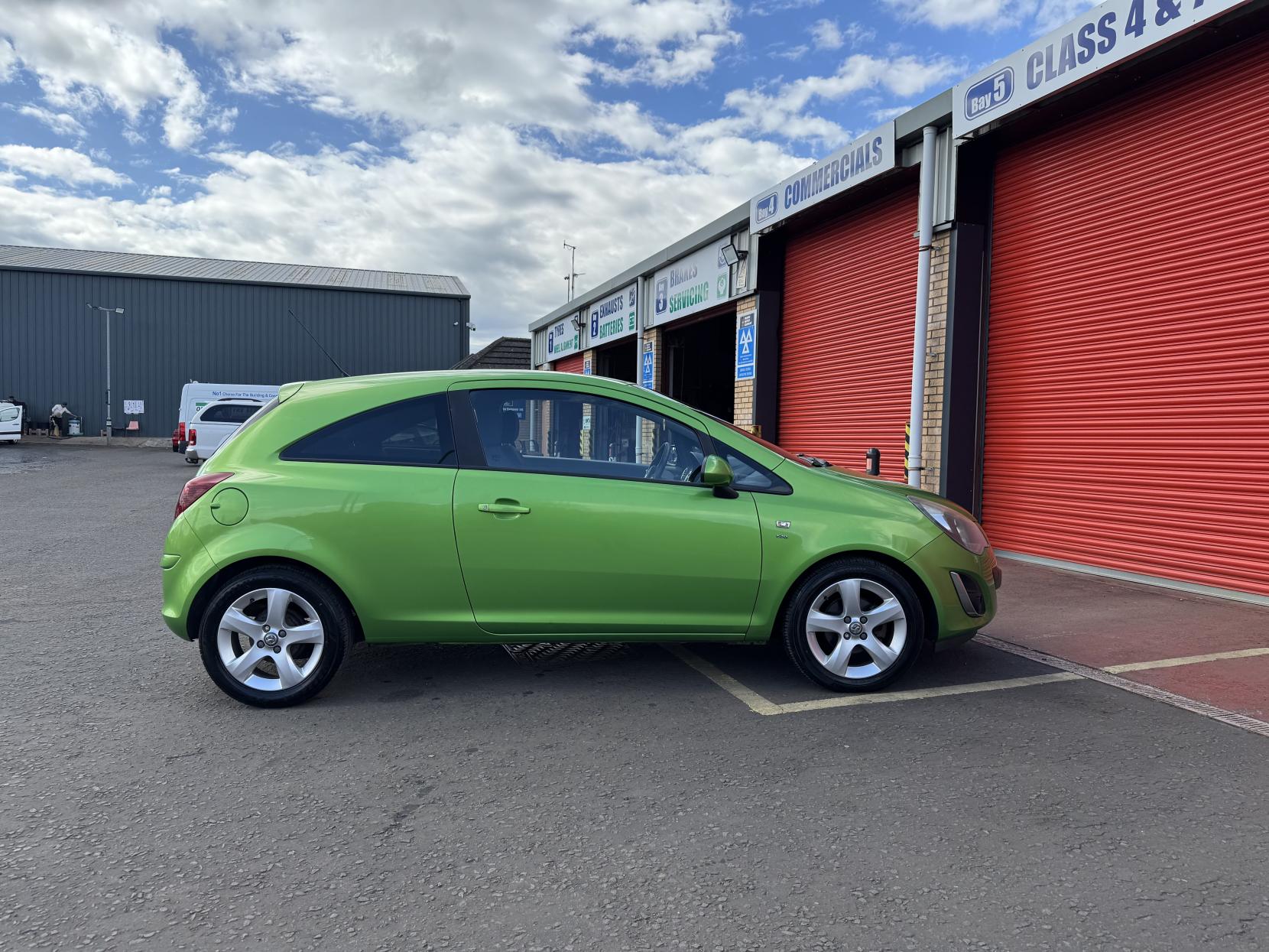 Vauxhall Corsa 1.2i ecoFLEX 16V SXi Hatchback 3dr Petrol Manual Euro 5 (s/s) (A/C) (85 ps)