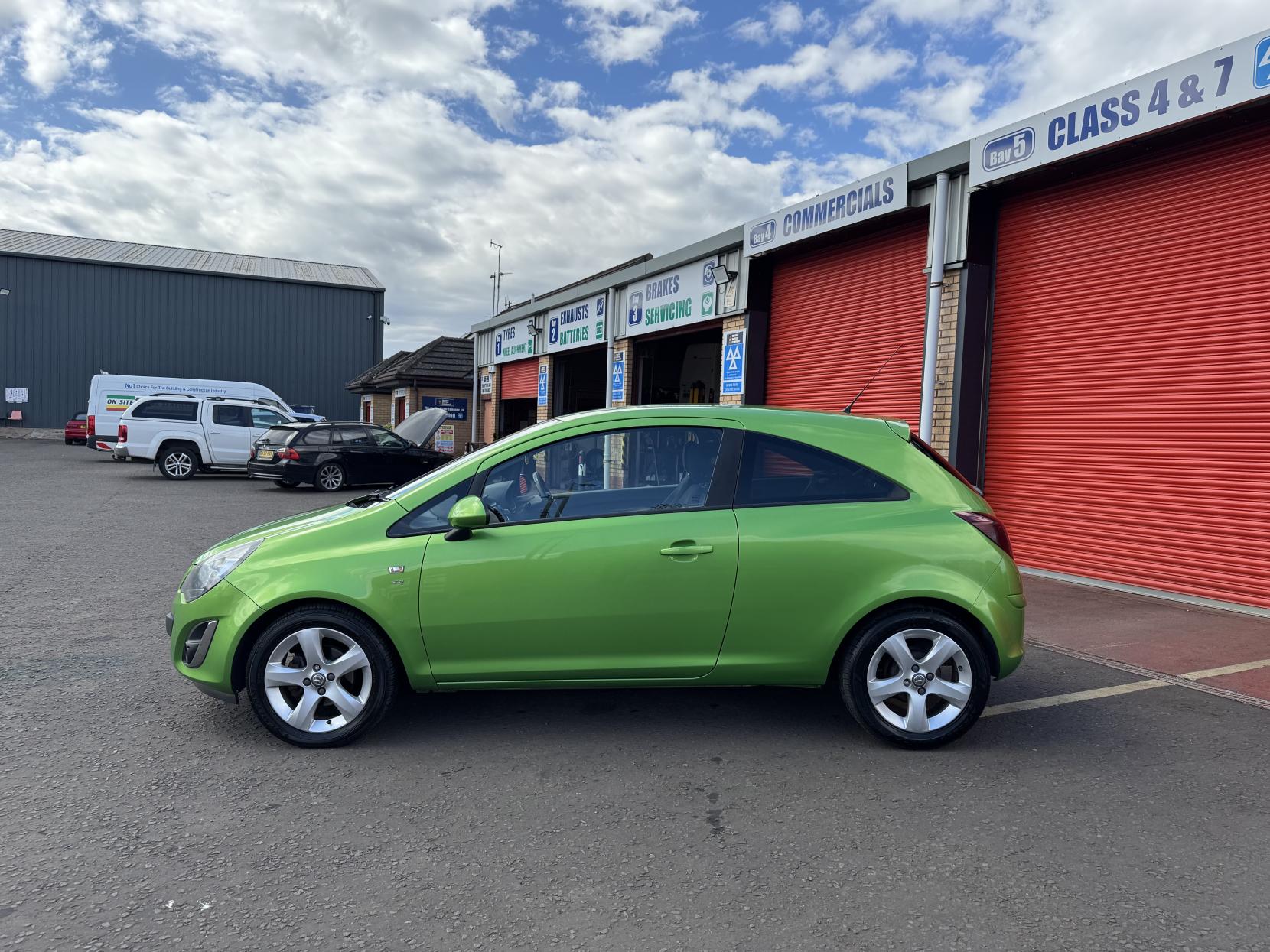 Vauxhall Corsa 1.2i ecoFLEX 16V SXi Hatchback 3dr Petrol Manual Euro 5 (s/s) (A/C) (85 ps)