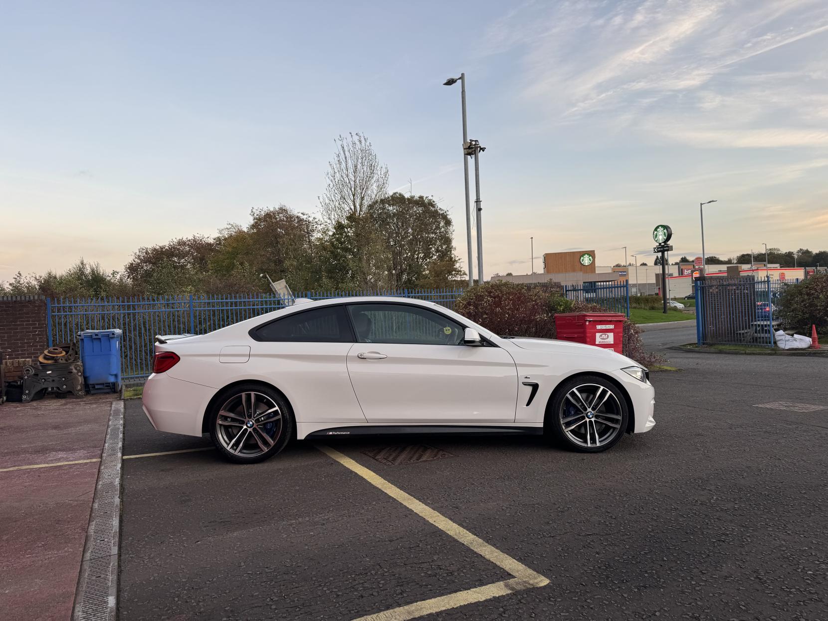 BMW 4 Series 2.0 420i M Sport Coupe 2dr Petrol Auto Euro 6 (s/s) (184 ps)
