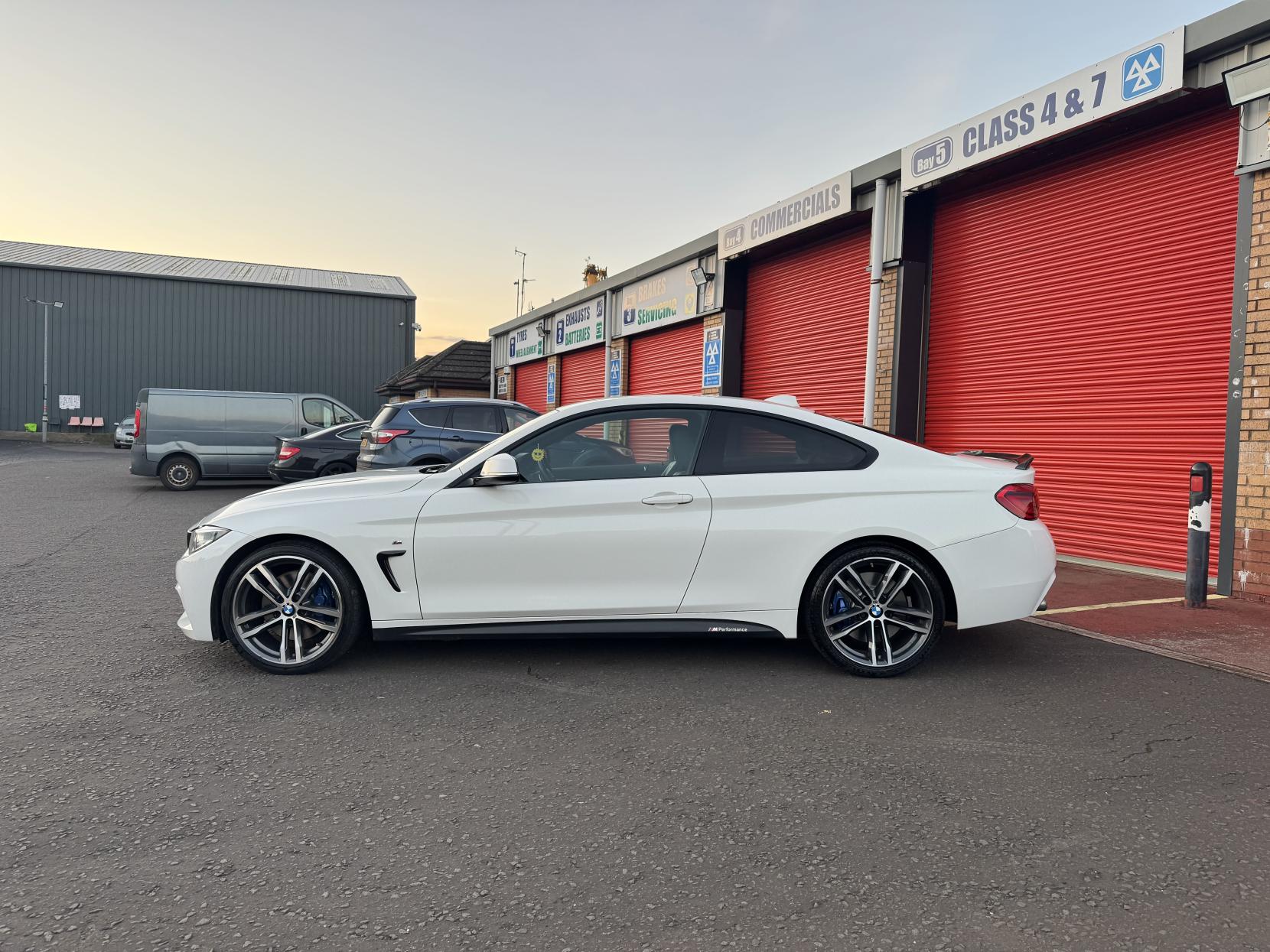 BMW 4 Series 2.0 420i M Sport Coupe 2dr Petrol Auto Euro 6 (s/s) (184 ps)