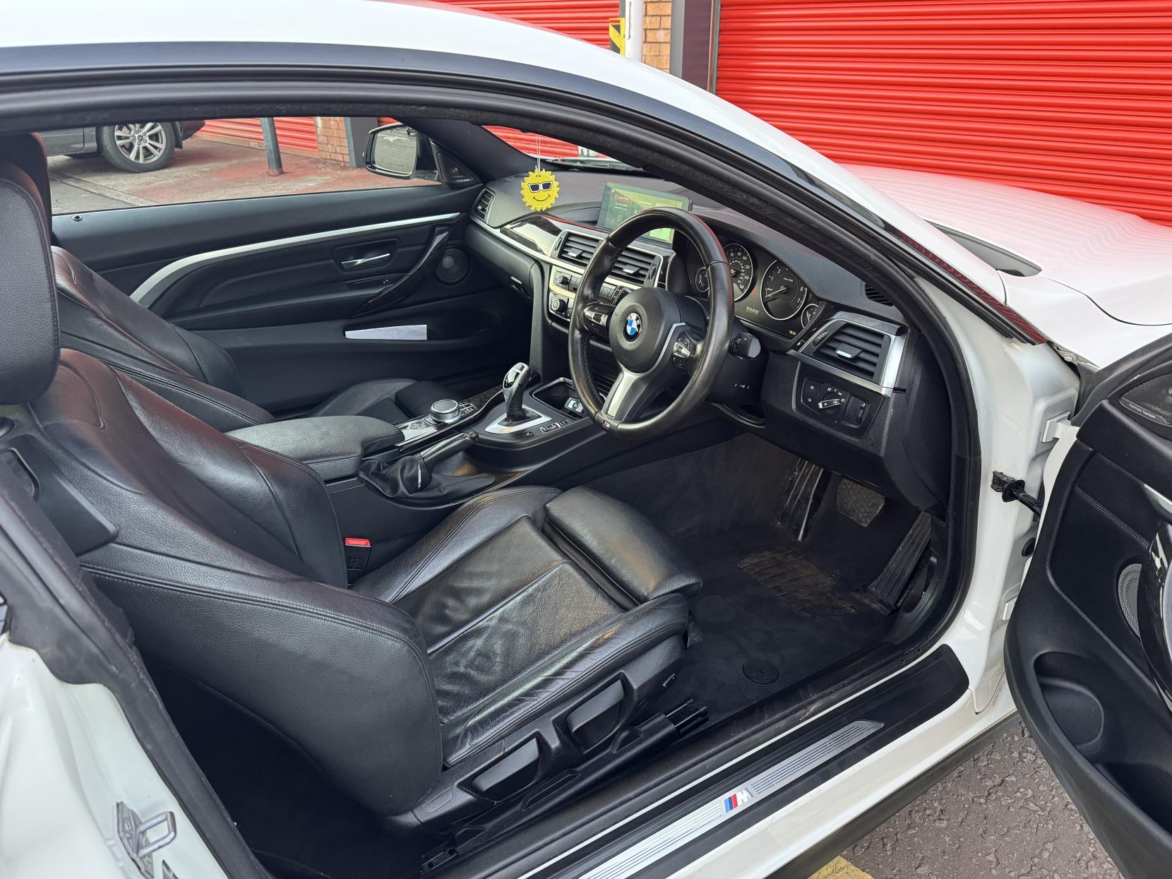BMW 4 Series 2.0 420i M Sport Coupe 2dr Petrol Auto Euro 6 (s/s) (184 ps)