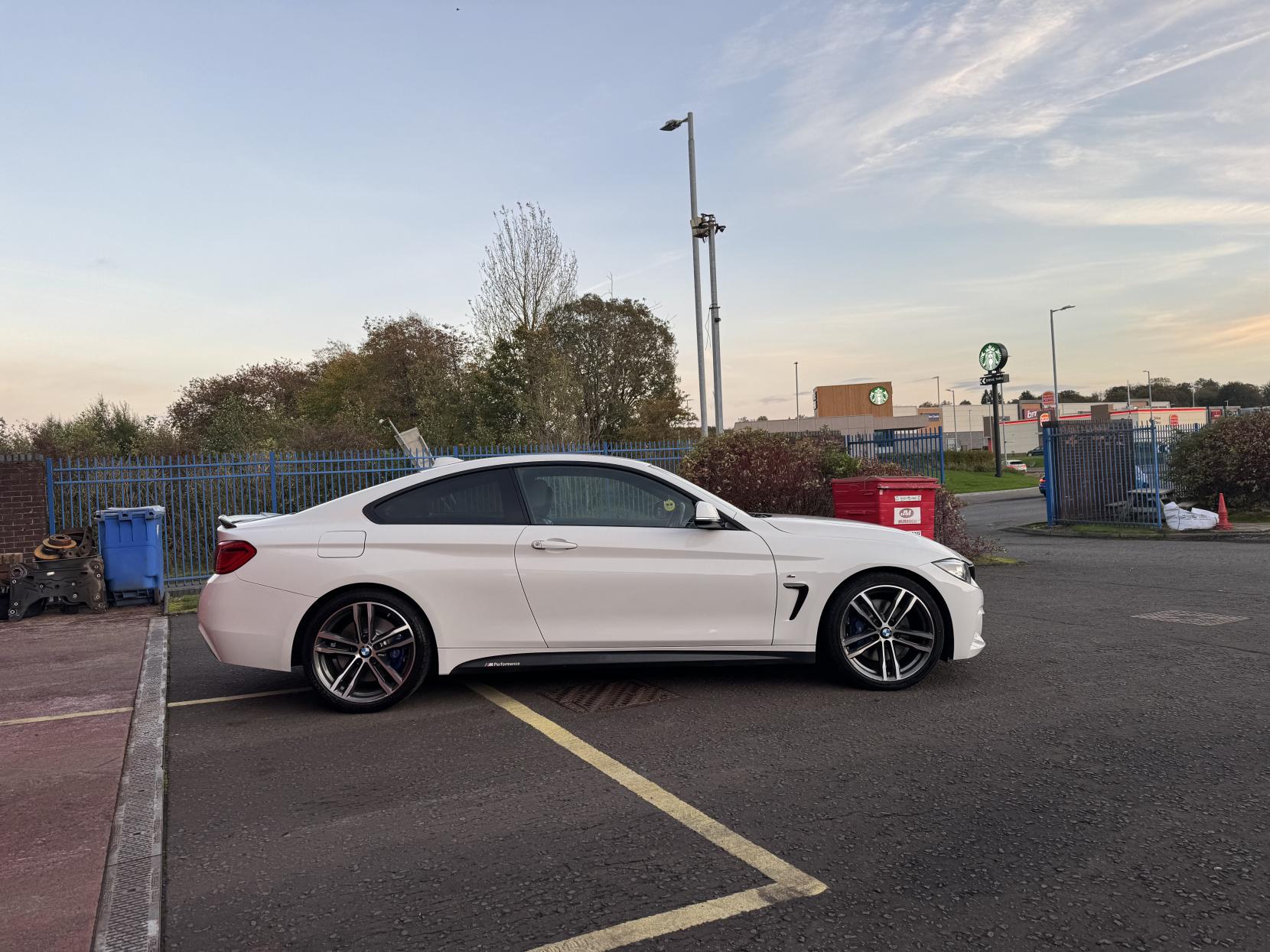 BMW 4 Series 2.0 420i M Sport Coupe 2dr Petrol Auto Euro 6 (s/s) (184 ps)