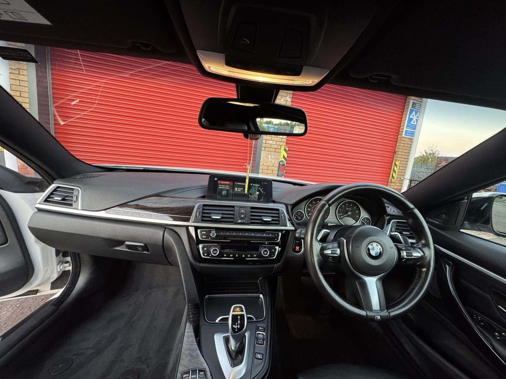 BMW 4 Series 2.0 420i M Sport Coupe 2dr Petrol Auto Euro 6 (s/s) (184 ps)