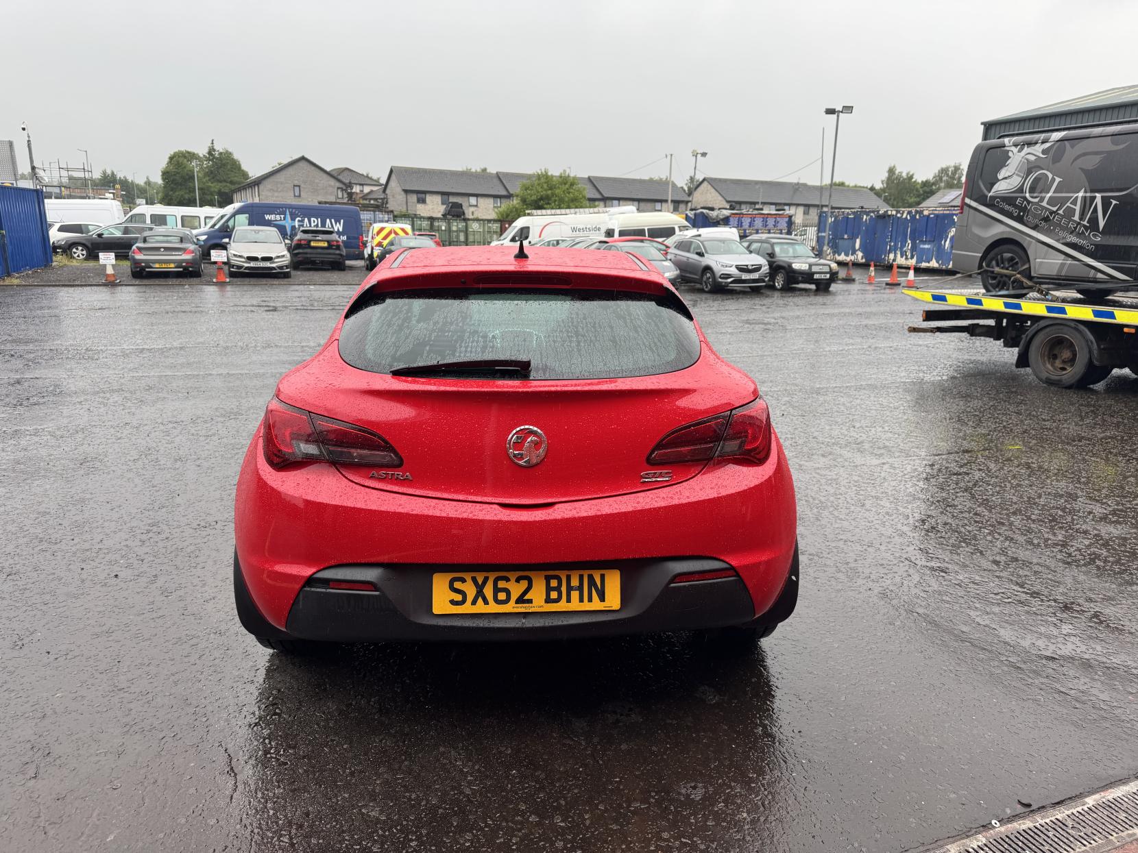 Vauxhall Astra GTC 1.4T 16V SRi Coupe 3dr Petrol Manual Euro 5 (s/s) (120 ps)