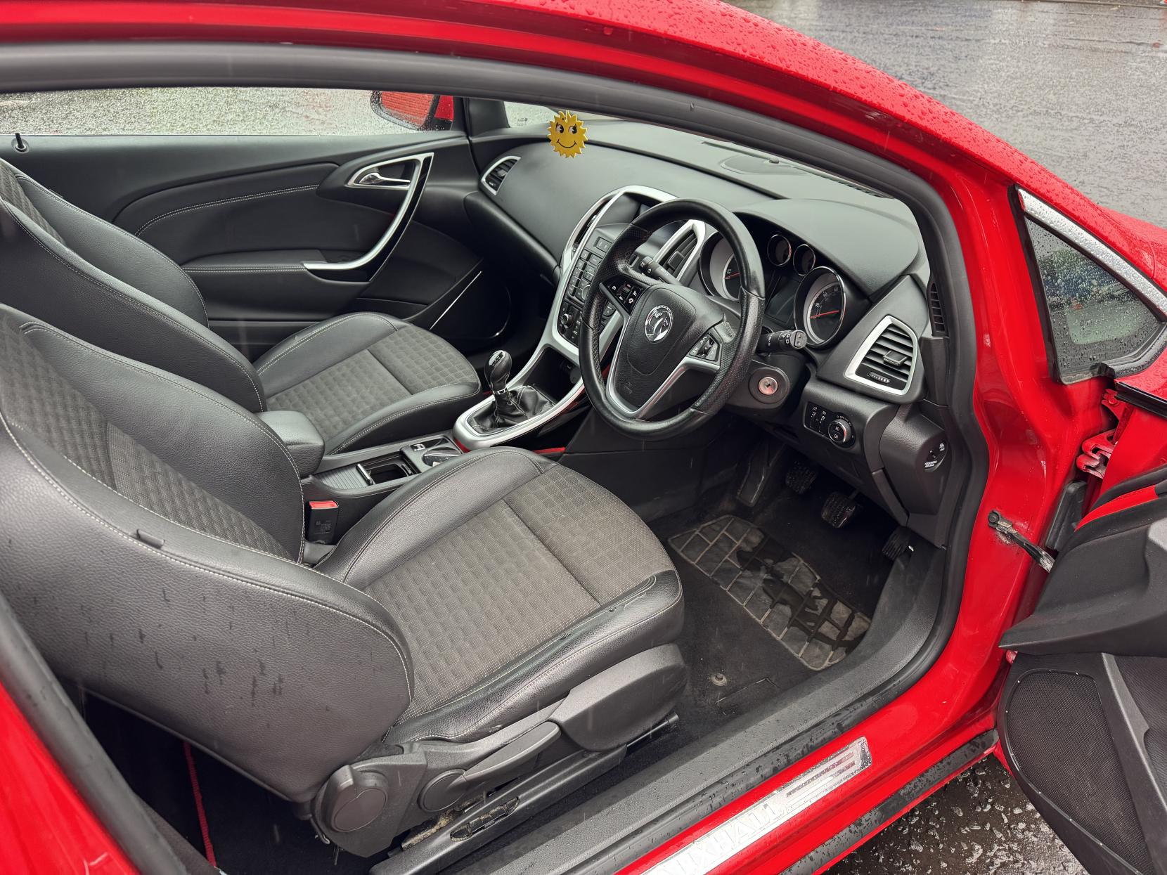 Vauxhall Astra GTC 1.4T 16V SRi Coupe 3dr Petrol Manual Euro 5 (s/s) (120 ps)