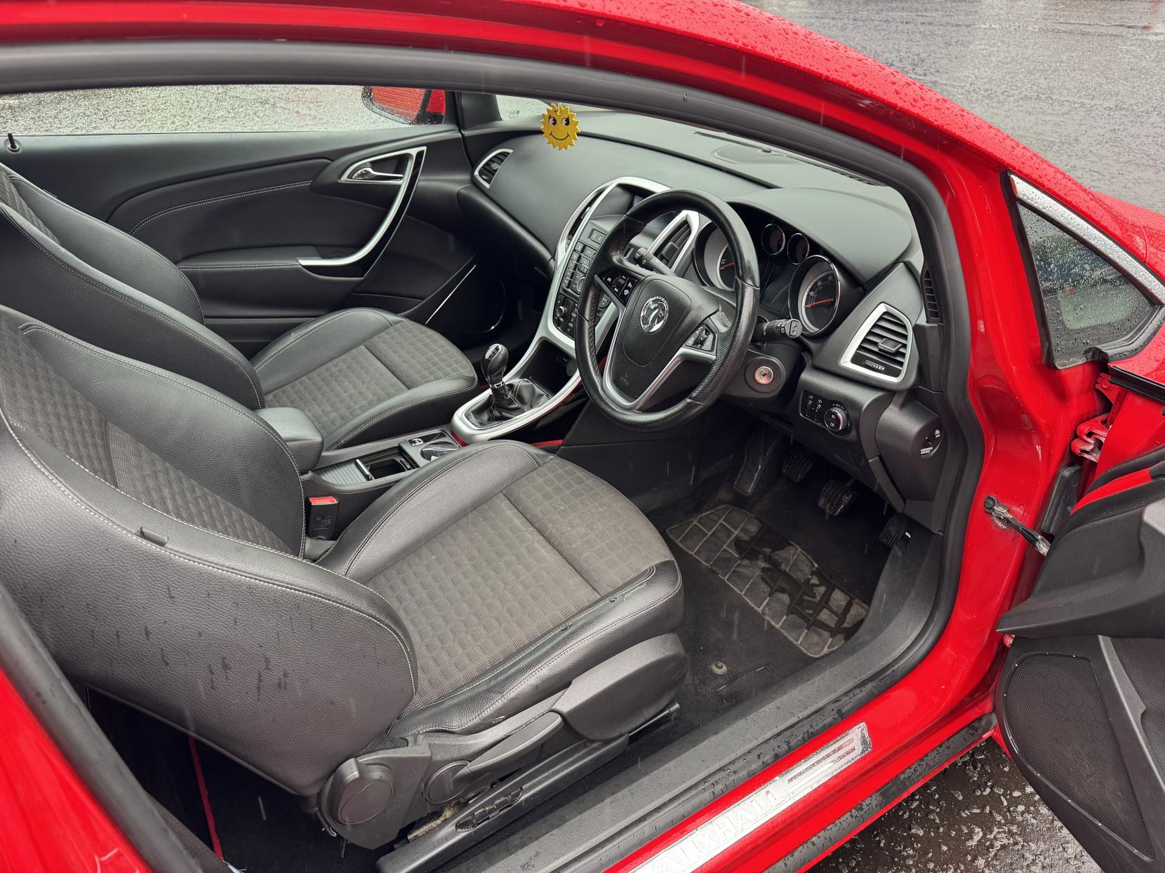Vauxhall Astra GTC 1.4T 16V SRi Coupe 3dr Petrol Manual Euro 5 (s/s) (120 ps)