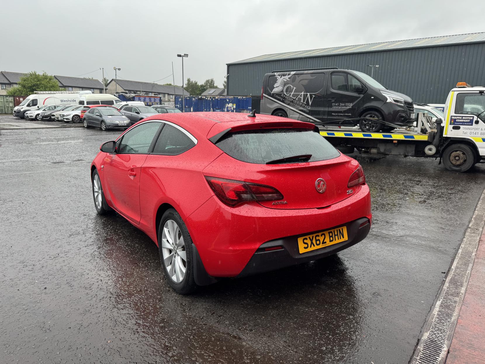 Vauxhall Astra GTC 1.4T 16V SRi Coupe 3dr Petrol Manual Euro 5 (s/s) (120 ps)