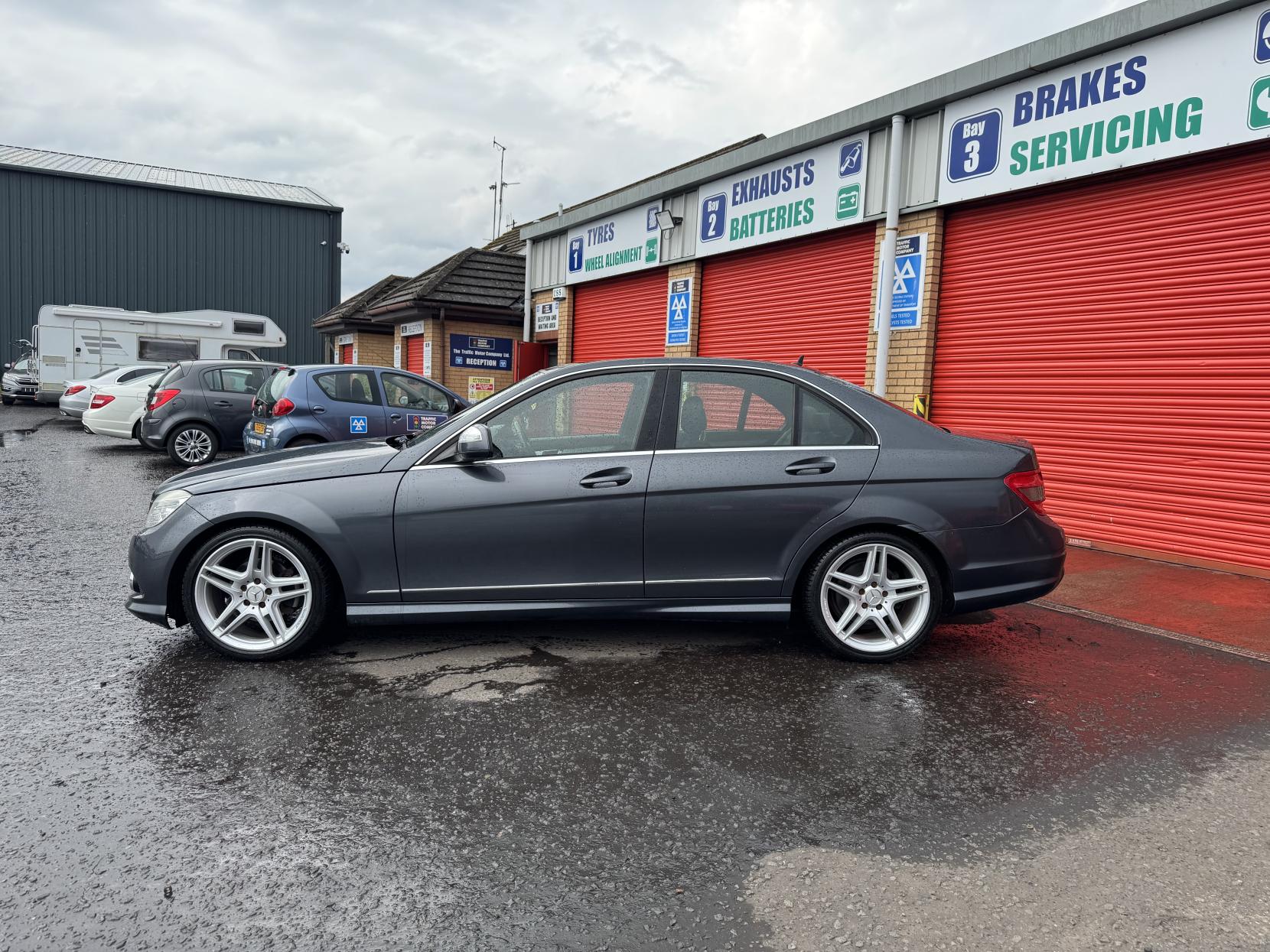Mercedes-Benz C Class 1.8 C180K Sport Saloon 4dr Petrol Auto Euro 4 (156 ps)
