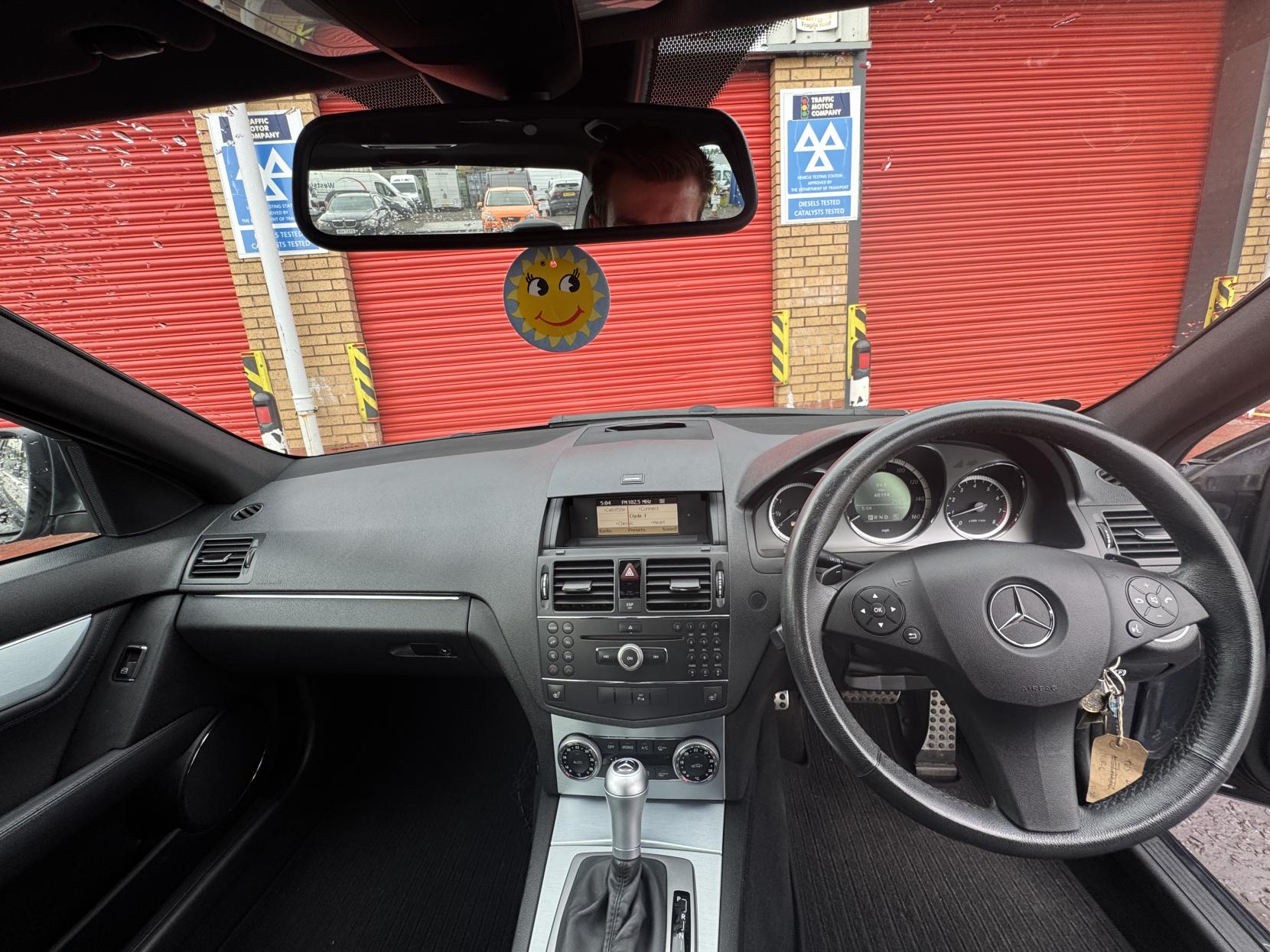 Mercedes-Benz C Class 1.8 C180K Sport Saloon 4dr Petrol Auto Euro 4 (156 ps)
