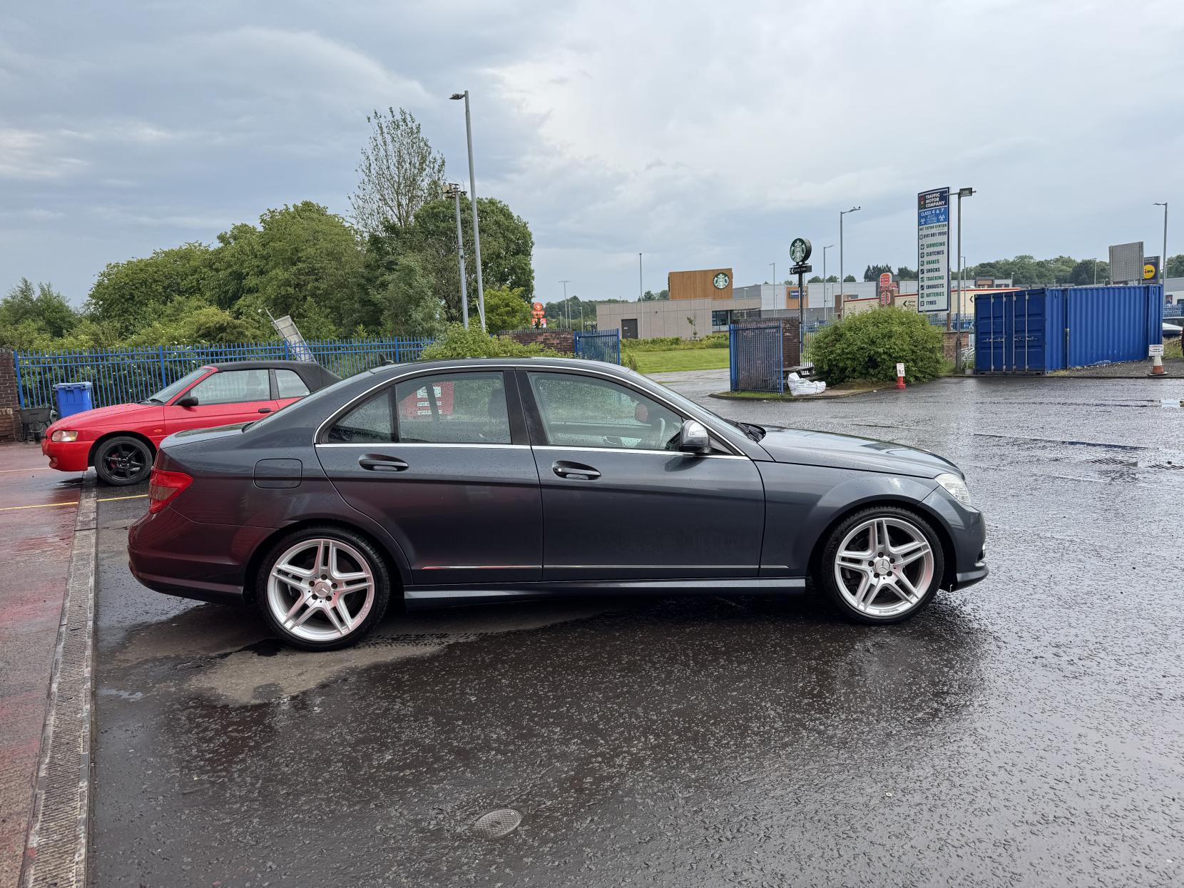 Mercedes-Benz C Class 1.8 C180K Sport Saloon 4dr Petrol Auto Euro 4 (156 ps)