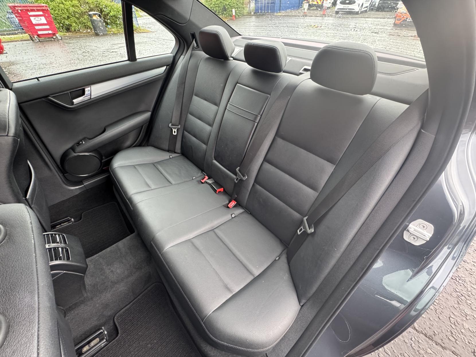 Mercedes-Benz C Class 1.8 C180K Sport Saloon 4dr Petrol Auto Euro 4 (156 ps)
