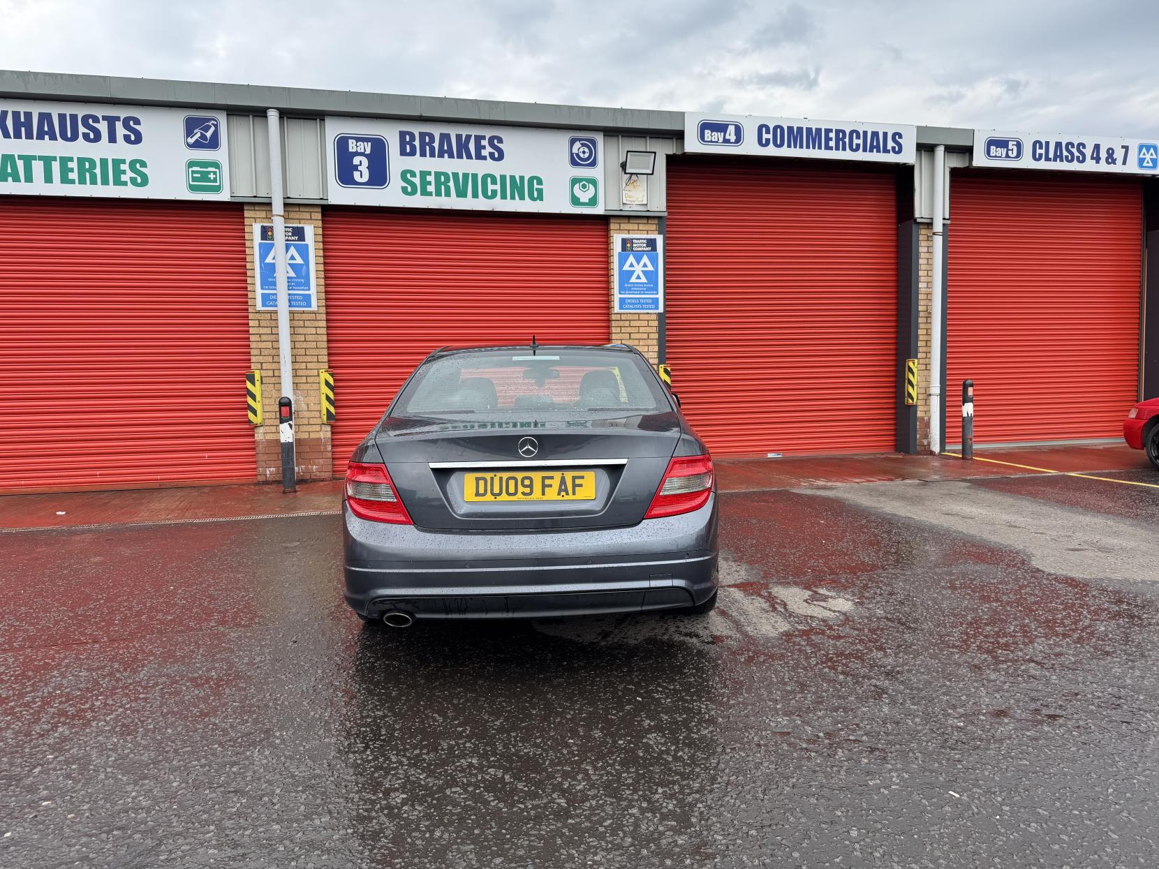 Mercedes-Benz C Class 1.8 C180K Sport Saloon 4dr Petrol Auto Euro 4 (156 ps)
