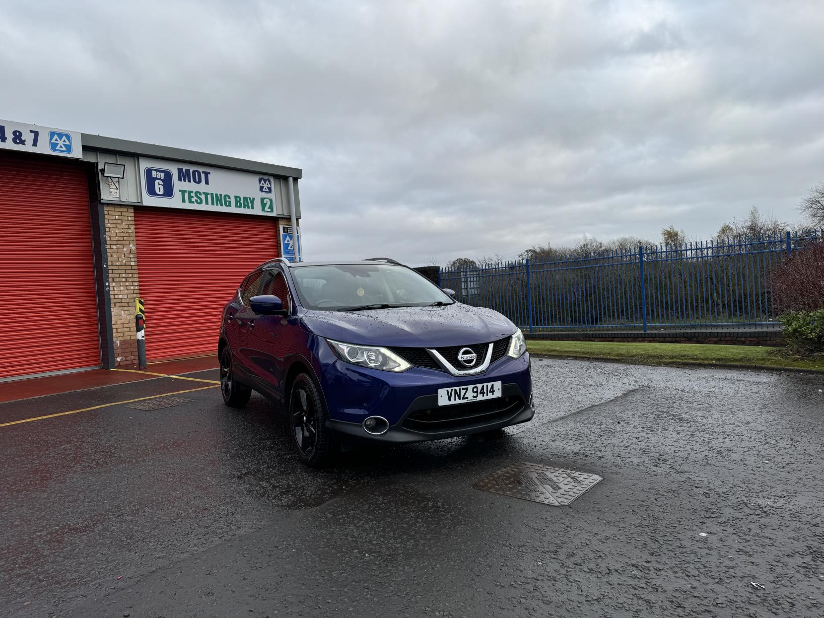 Nissan Qashqai 1.2 DIG-T n-tec+ SUV 5dr Petrol Manual 2WD Euro 6 (s/s) (115 ps)