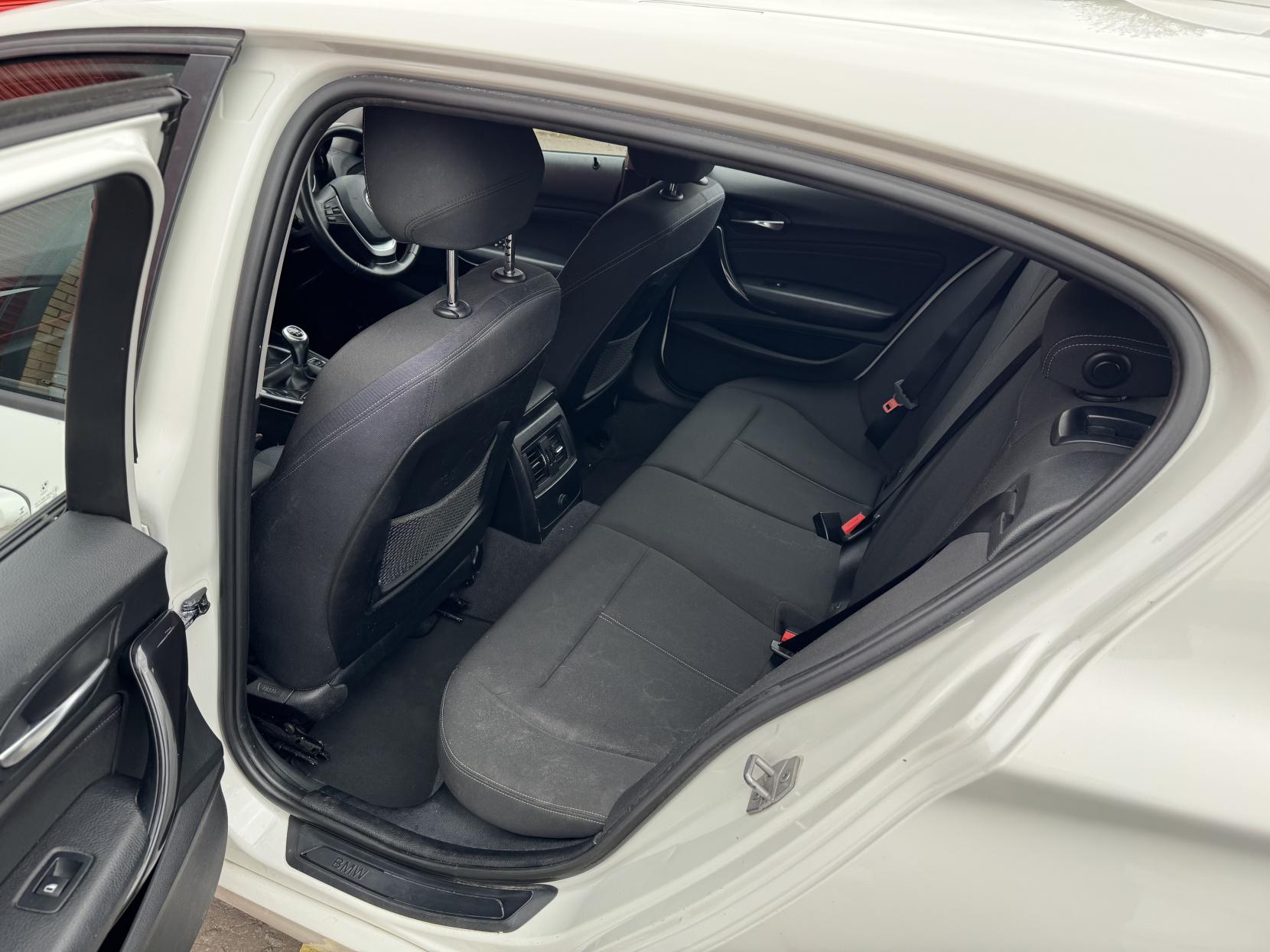 BMW 1 Series 1.6 116i Sport Hatchback 5dr Petrol Manual Euro 6 (s/s) (136 ps)