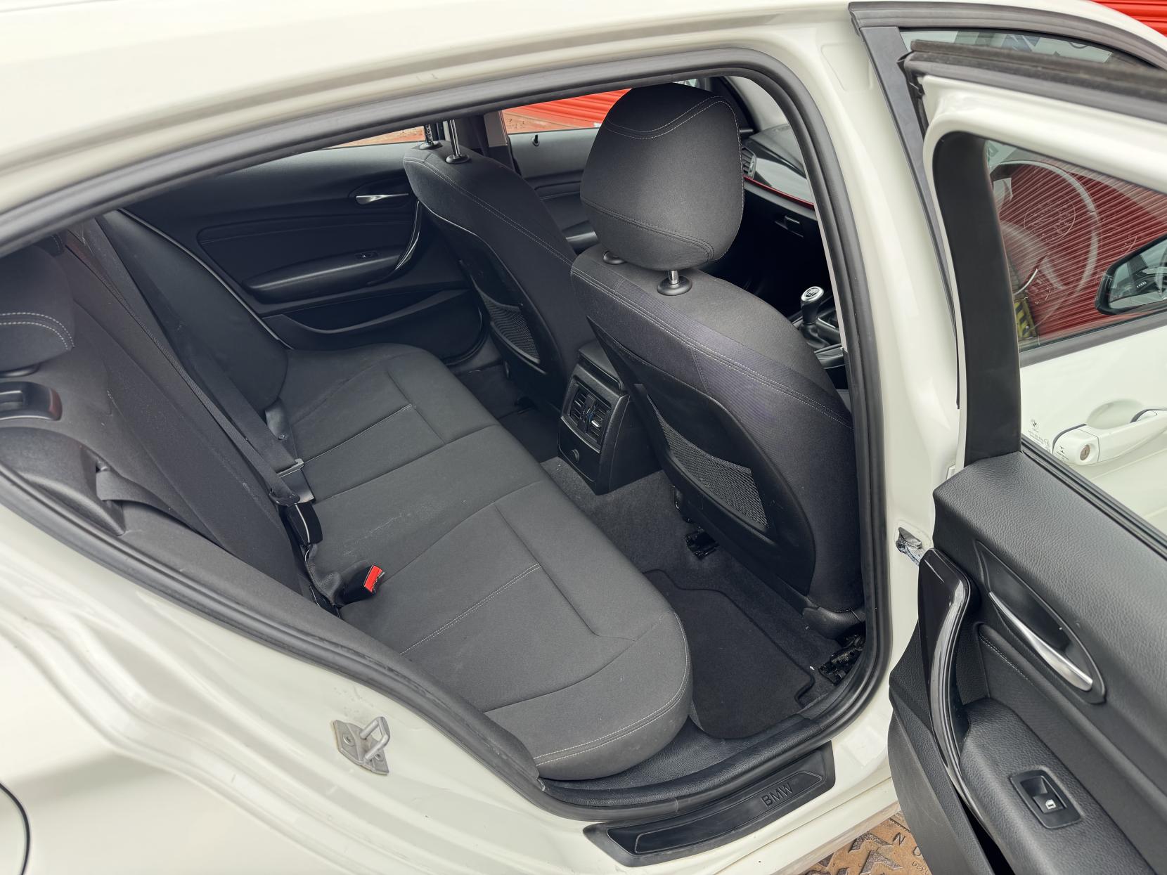 BMW 1 Series 1.6 116i Sport Hatchback 5dr Petrol Manual Euro 6 (s/s) (136 ps)