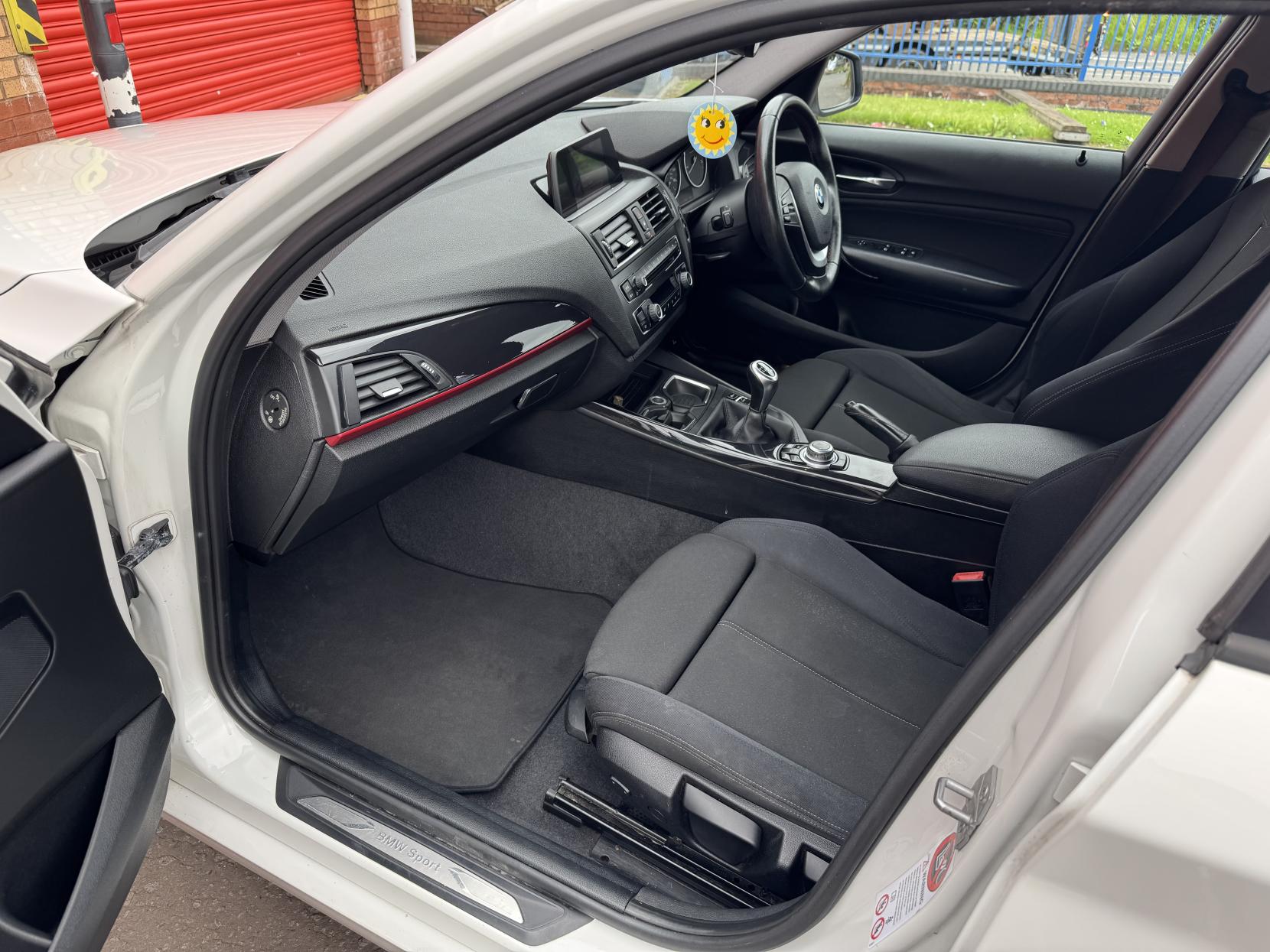 BMW 1 Series 1.6 116i Sport Hatchback 5dr Petrol Manual Euro 6 (s/s) (136 ps)