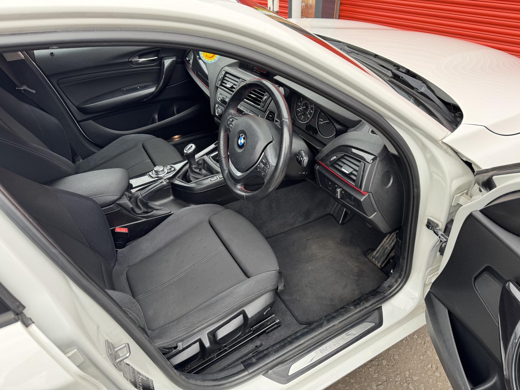 BMW 1 Series 1.6 116i Sport Hatchback 5dr Petrol Manual Euro 6 (s/s) (136 ps)