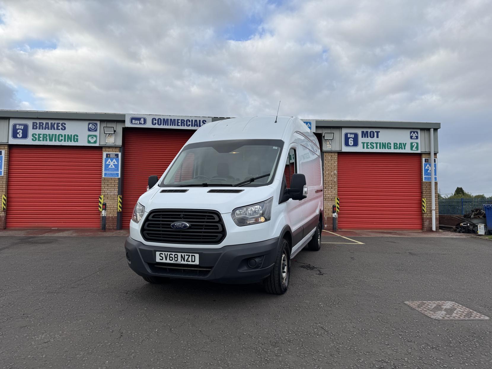 Ford Transit 2.0 350 EcoBlue Panel Van 5dr Diesel Manual RWD L3 H3 Euro 6 (130 ps)
