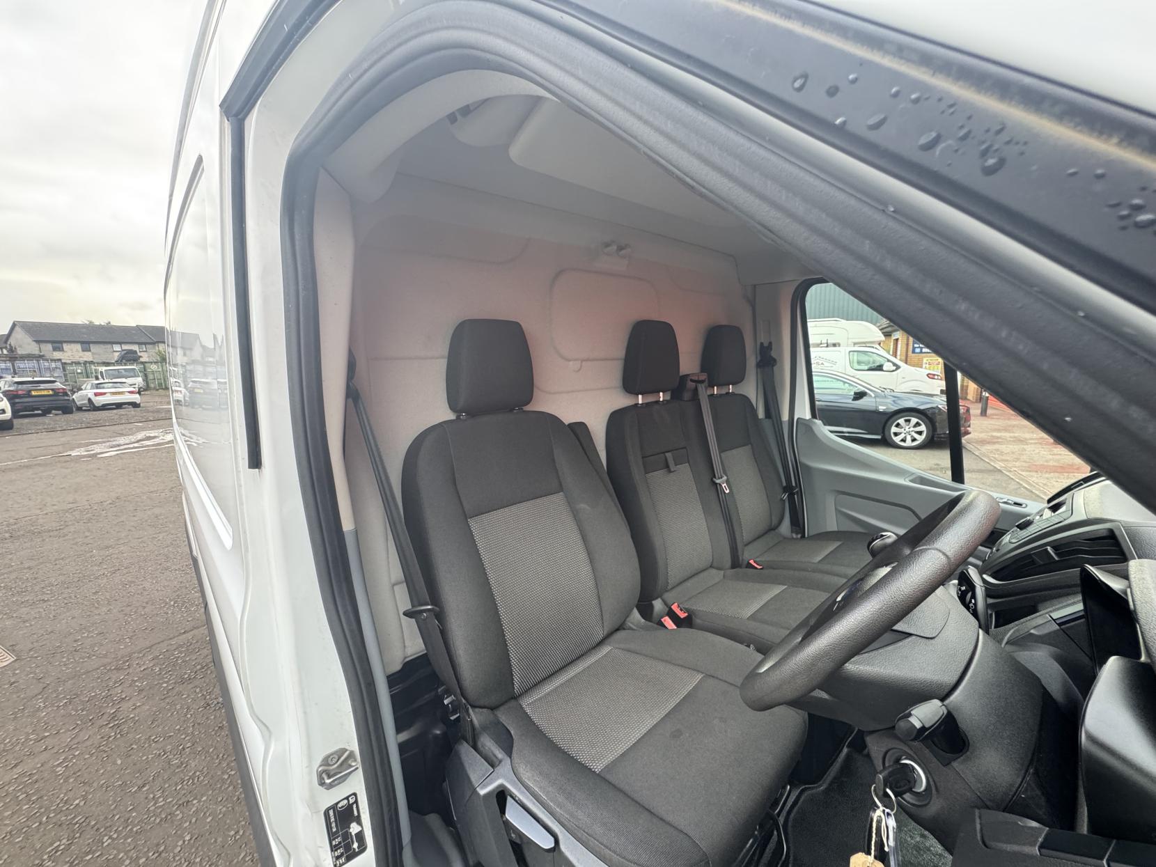 Ford Transit 2.0 350 EcoBlue Panel Van 5dr Diesel Manual RWD L3 H3 Euro 6 (130 ps)