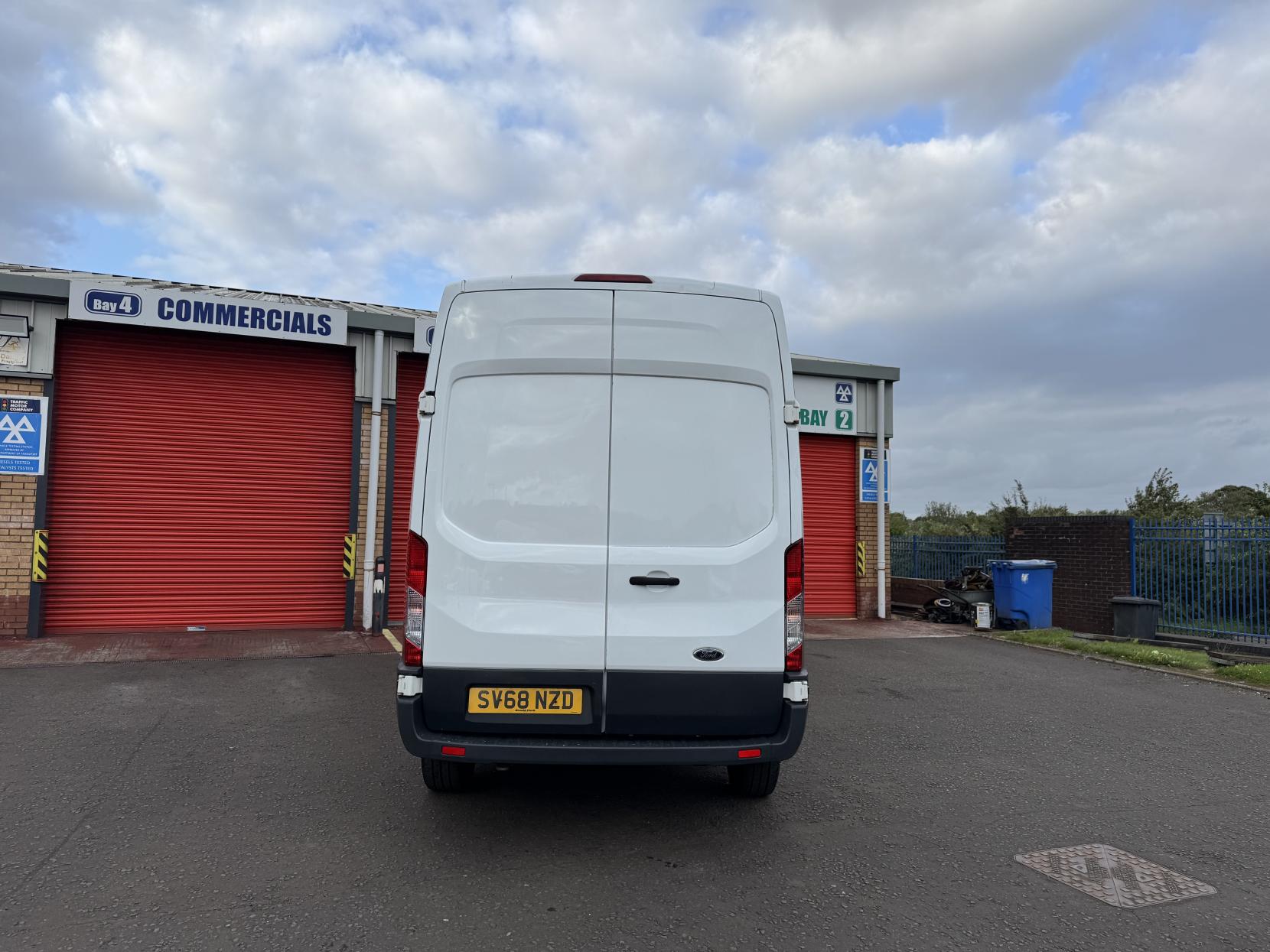 Ford Transit 2.0 350 EcoBlue Panel Van 5dr Diesel Manual RWD L3 H3 Euro 6 (130 ps)
