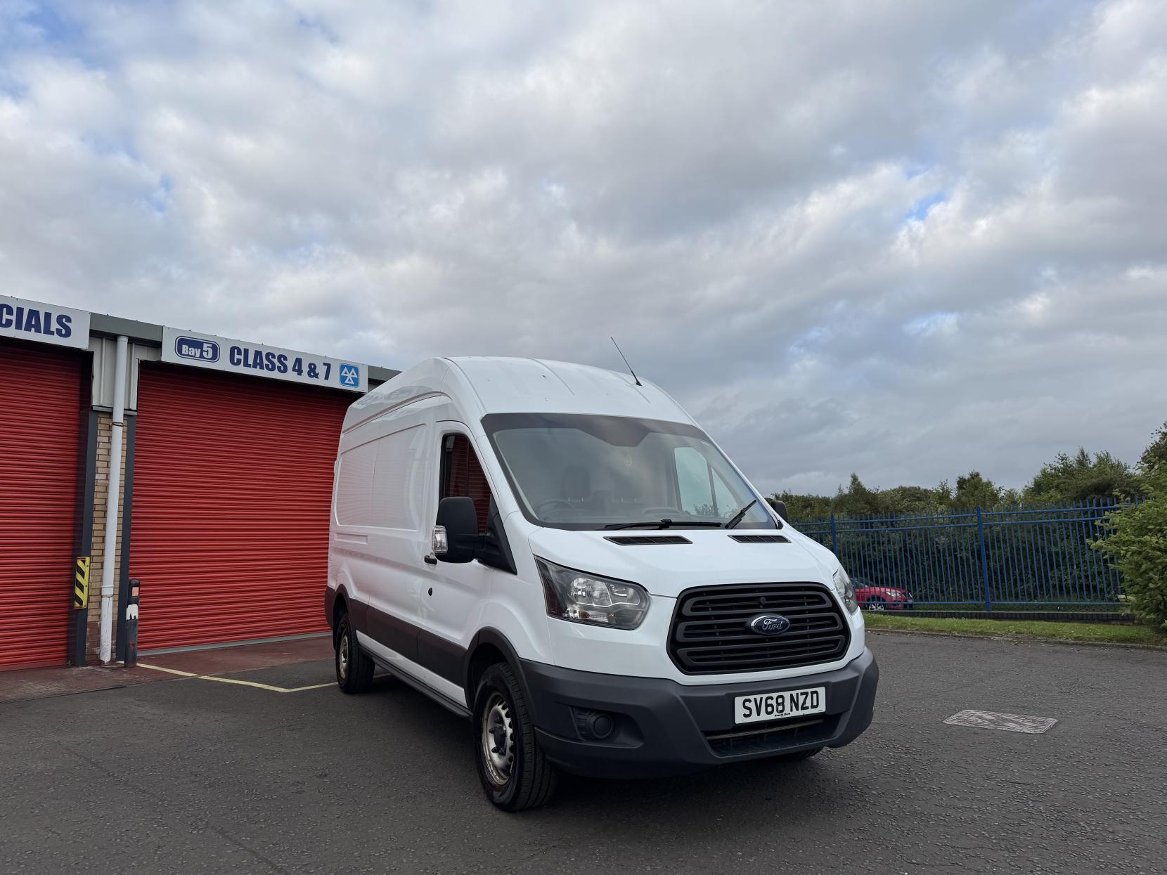 Ford Transit 2.0 350 EcoBlue Panel Van 5dr Diesel Manual RWD L3 H3 Euro 6 (130 ps)