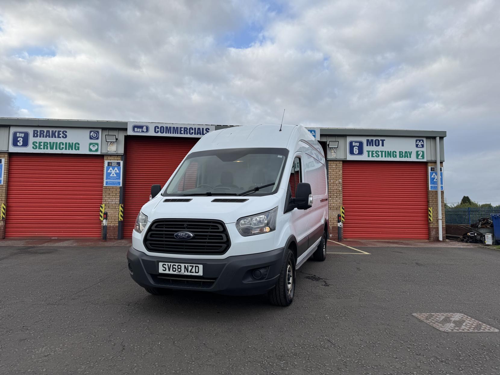 Ford Transit 2.0 350 EcoBlue Panel Van 5dr Diesel Manual RWD L3 H3 Euro 6 (130 ps)