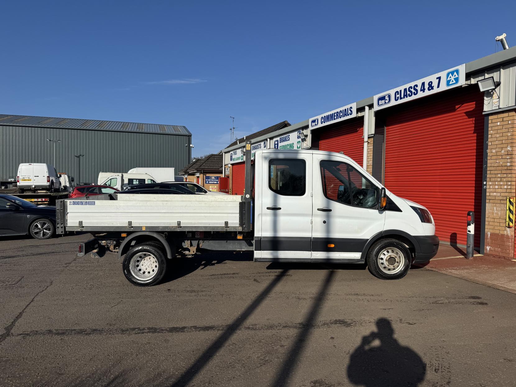 Ford Transit 2.0 350 EcoBlue 1-Way Double Tipper Double Cab 4dr Diesel Manual RWD L3 Euro 6 (1-Way, 1-Stop, DRW) (130 ps)