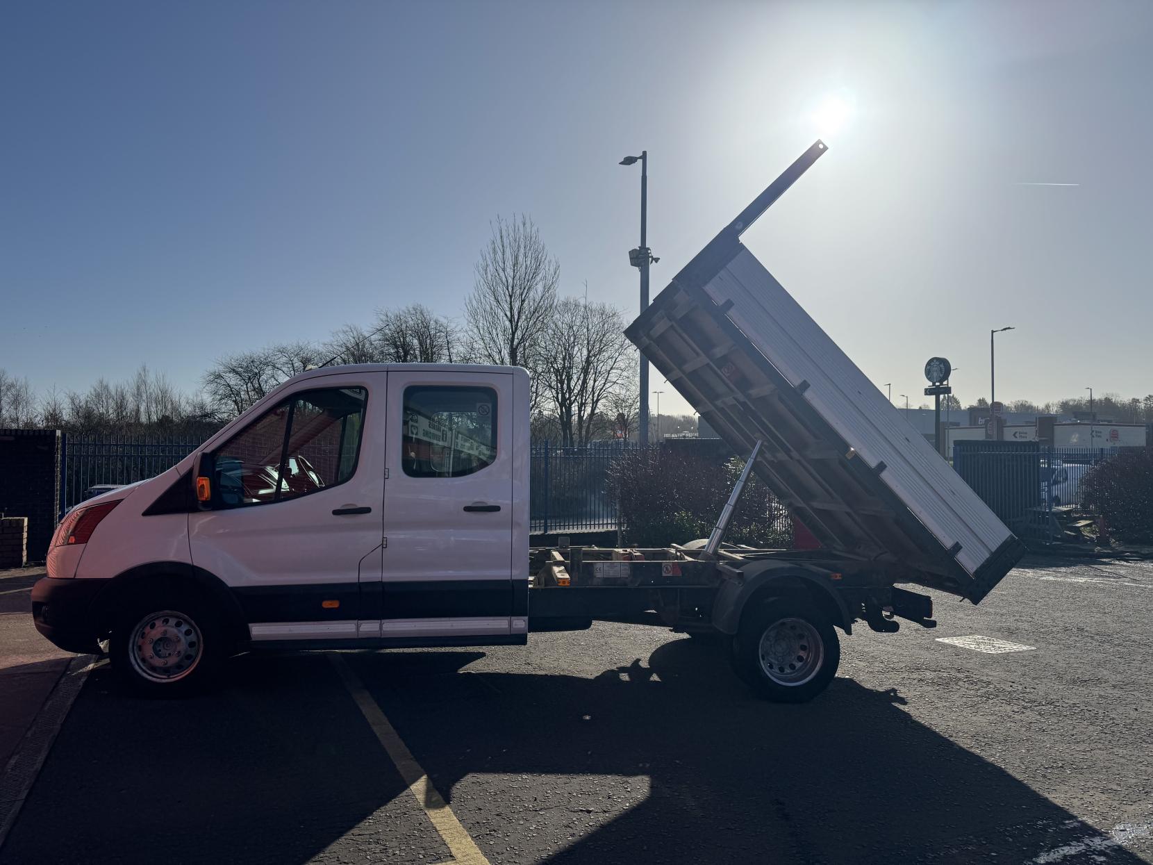Ford Transit 2.0 350 EcoBlue 1-Way Double Tipper Double Cab 4dr Diesel Manual RWD L3 Euro 6 (1-Way, 1-Stop, DRW) (130 ps)