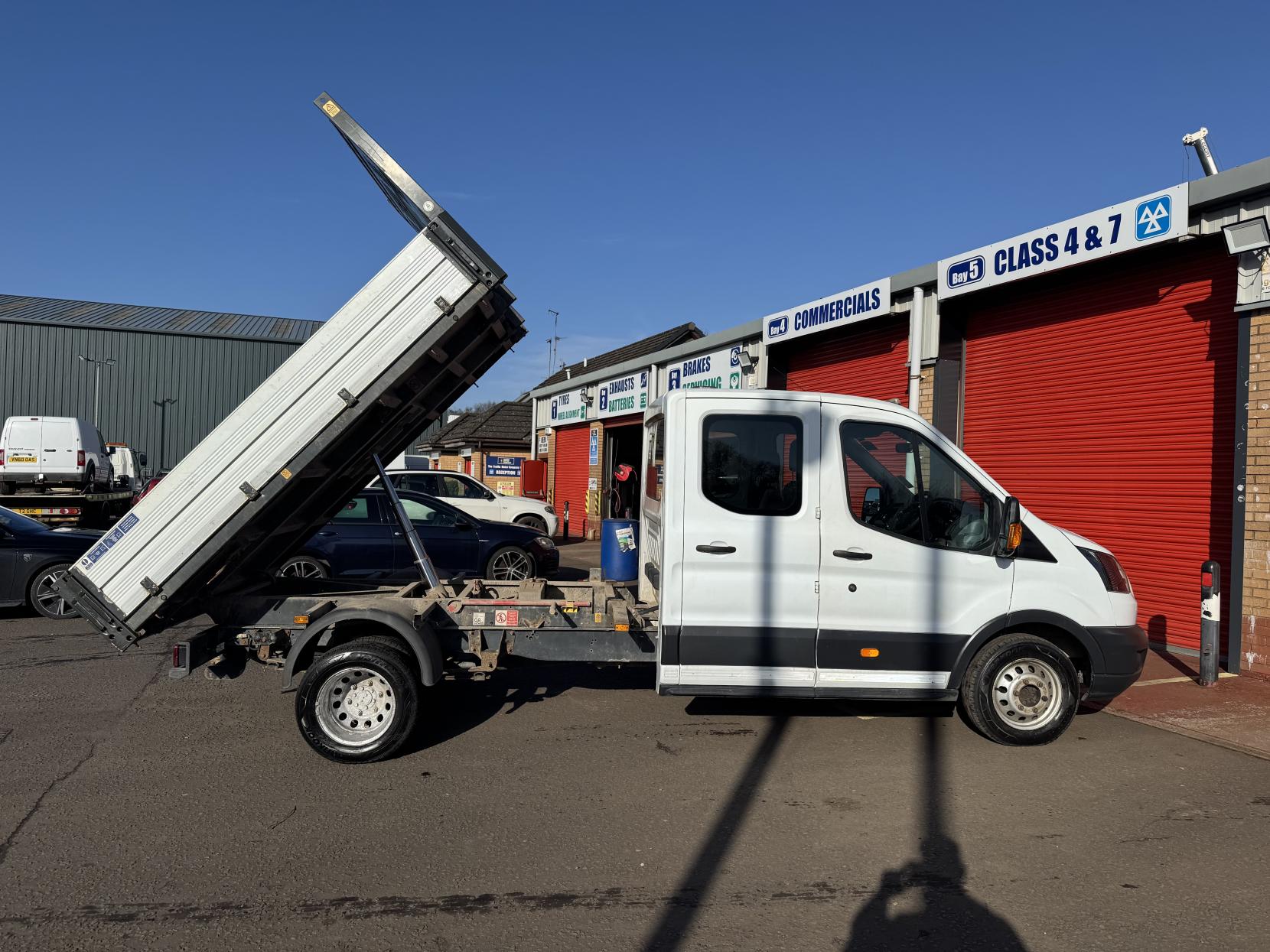 Ford Transit 2.0 350 EcoBlue 1-Way Double Tipper Double Cab 4dr Diesel Manual RWD L3 Euro 6 (1-Way, 1-Stop, DRW) (130 ps)