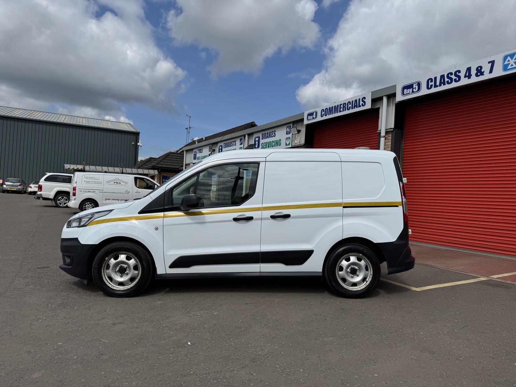 Ford Transit Connect 1.5 200 EcoBlue Leader Panel Van 5dr Diesel Manual L1 Euro 6 (s/s) (75 ps)