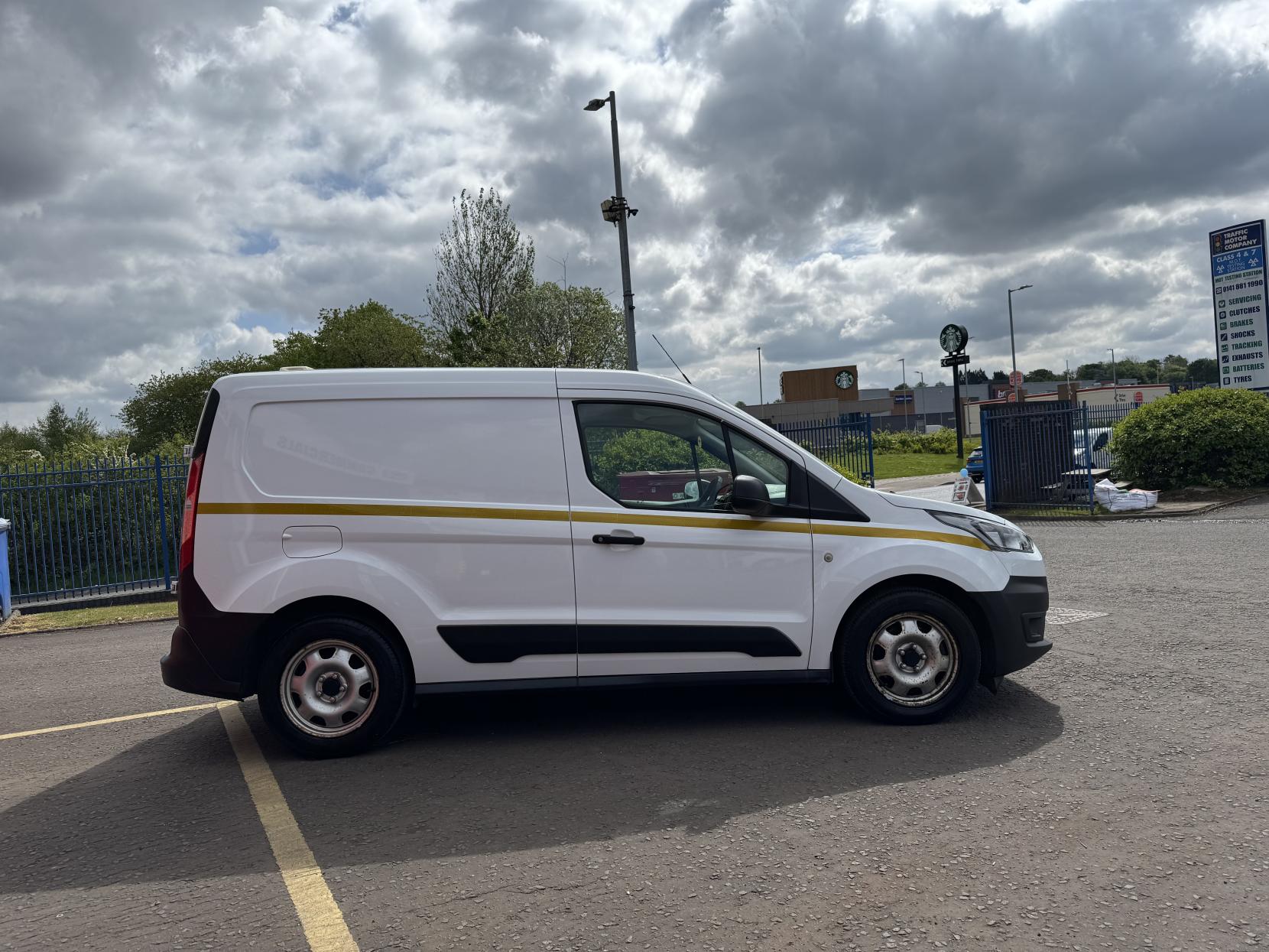 Ford Transit Connect 1.5 200 EcoBlue Leader Panel Van 5dr Diesel Manual L1 Euro 6 (s/s) (75 ps)
