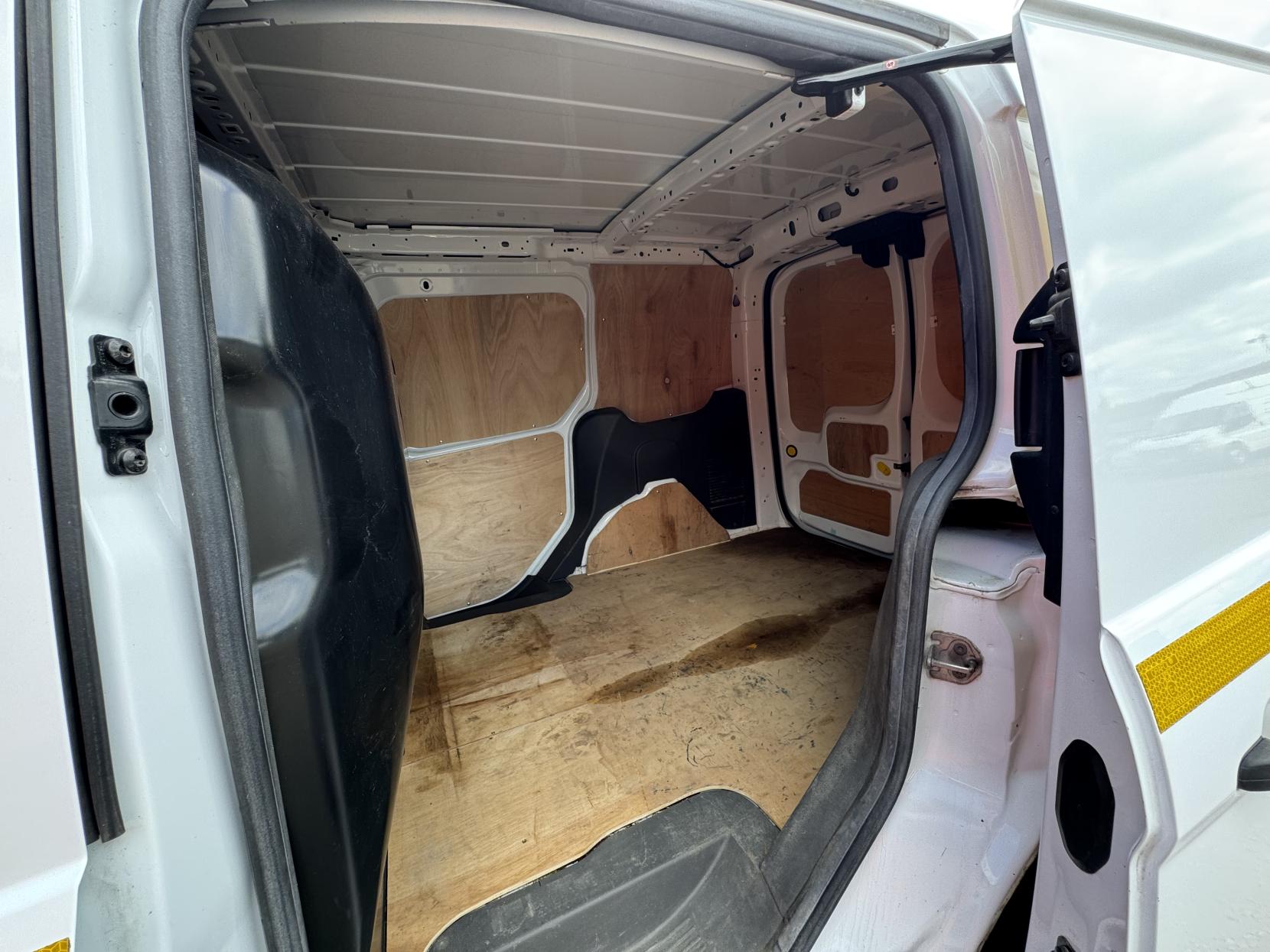 Ford Transit Connect 1.5 200 EcoBlue Leader Panel Van 5dr Diesel Manual L1 Euro 6 (s/s) (75 ps)