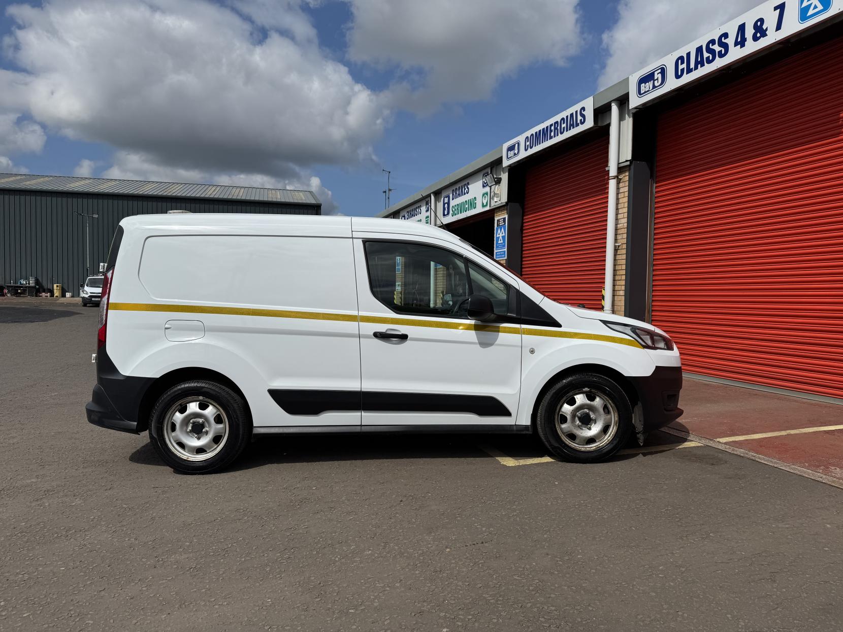 Ford Transit Connect 1.5 200 EcoBlue Leader Panel Van 5dr Diesel Manual L1 Euro 6 (s/s) (75 ps)