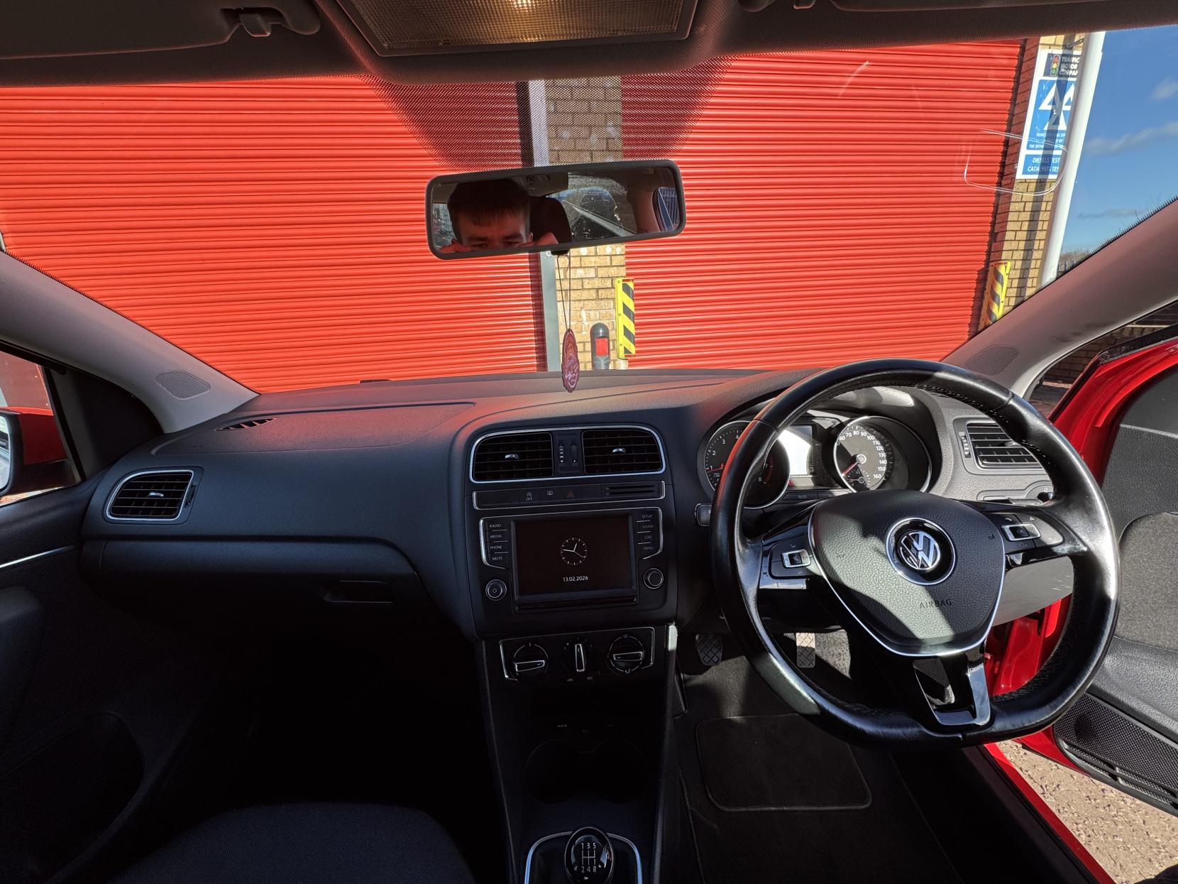 Volkswagen Polo 1.0 BlueMotion Tech SE Hatchback 5dr Petrol Manual Euro 6 (s/s) (60 ps)