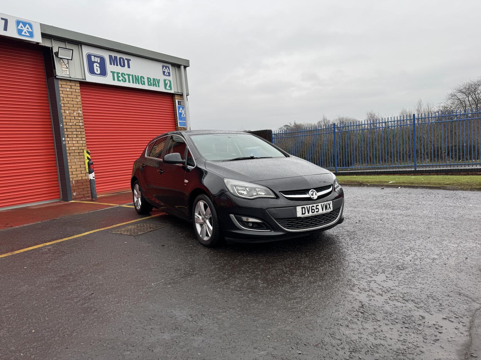 Vauxhall Astra 1.6i SRi Hatchback 5dr Petrol Manual Euro 6 (115 ps)