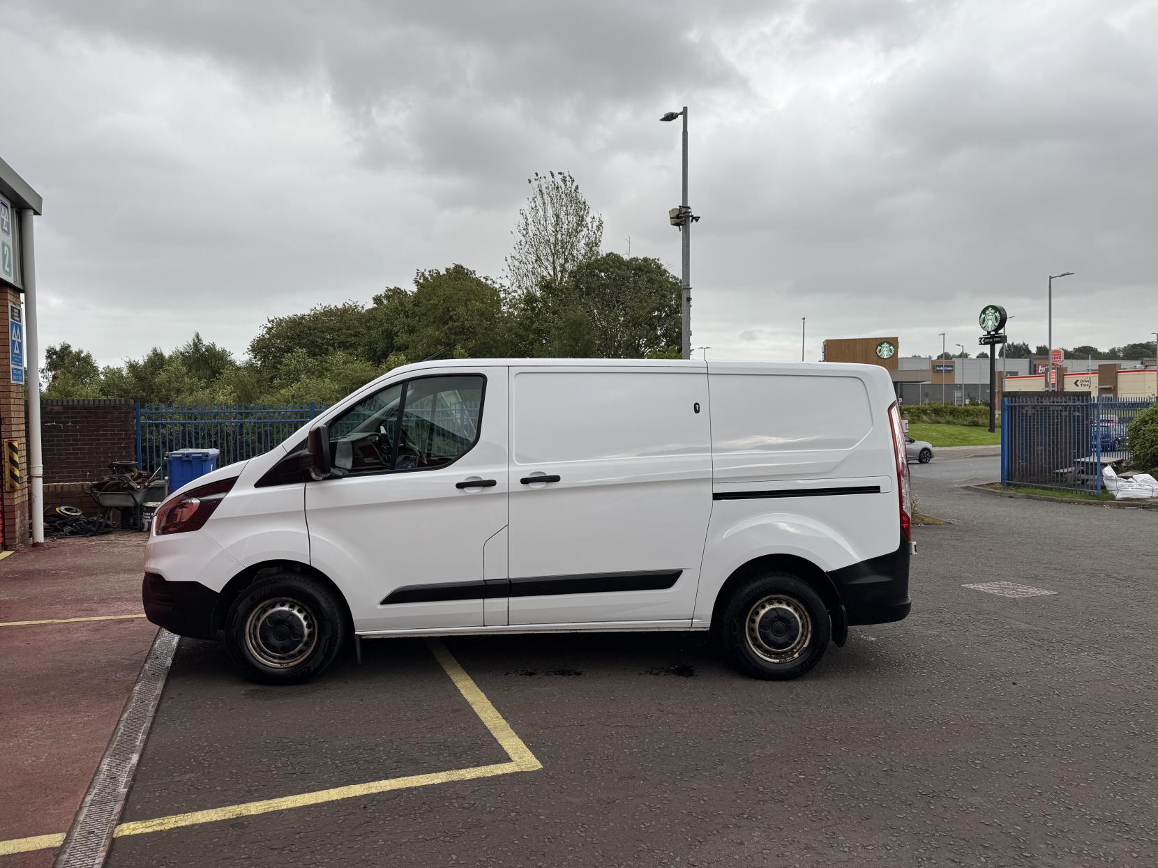 Ford Transit Custom 2.0 280 EcoBlue Leader Panel Van 5dr Diesel Manual L1 H1 Euro 6 (s/s) (105 ps)