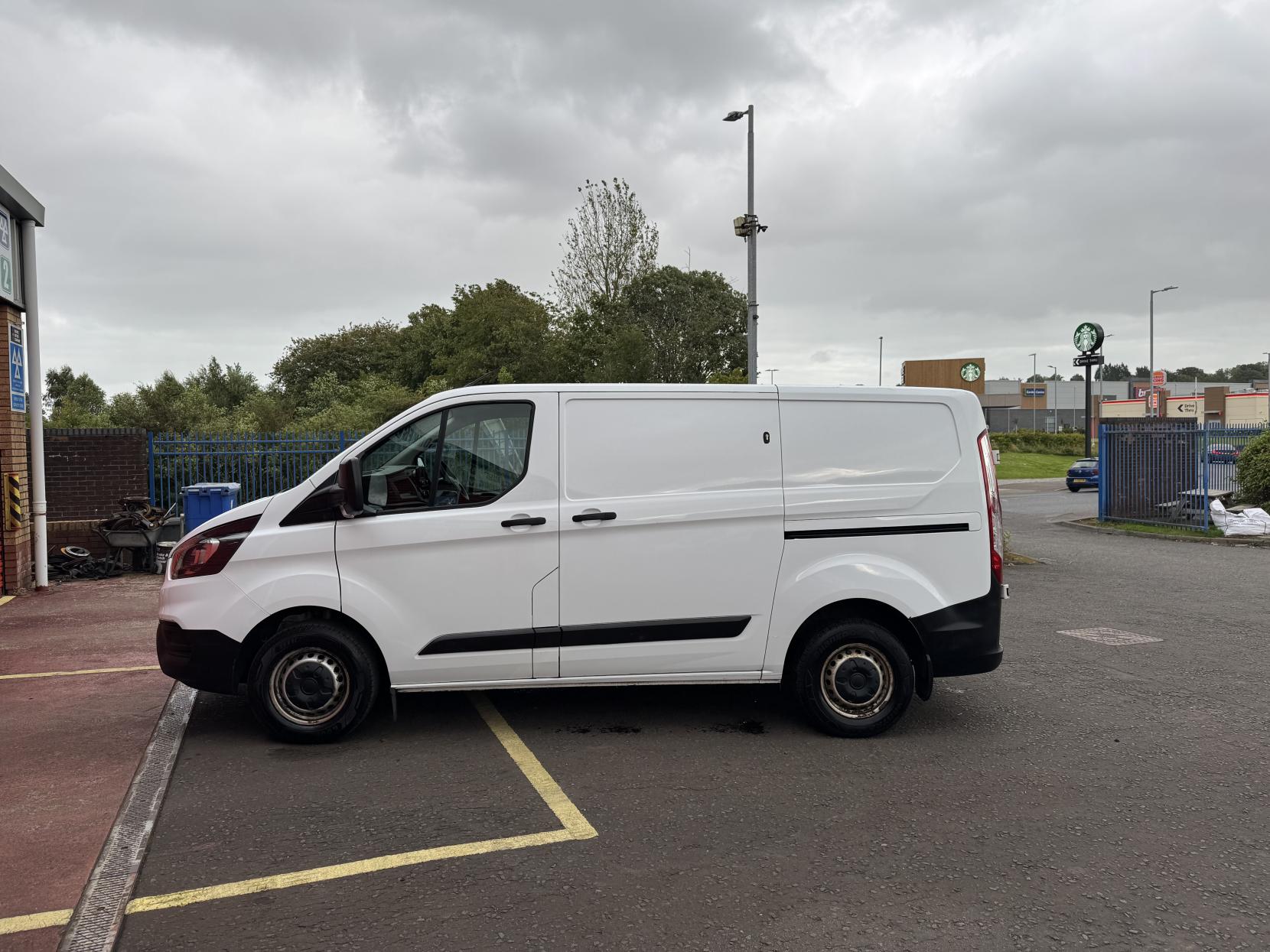 Ford Transit Custom 2.0 280 EcoBlue Leader Panel Van 5dr Diesel Manual L1 H1 Euro 6 (s/s) (105 ps)