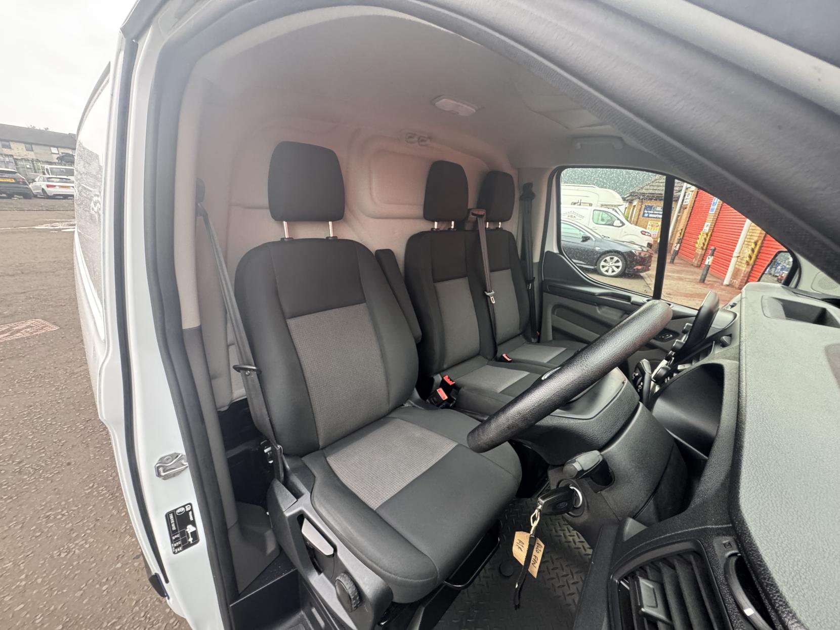 Ford Transit Custom 2.0 280 EcoBlue Leader Panel Van 5dr Diesel Manual L1 H1 Euro 6 (s/s) (105 ps)