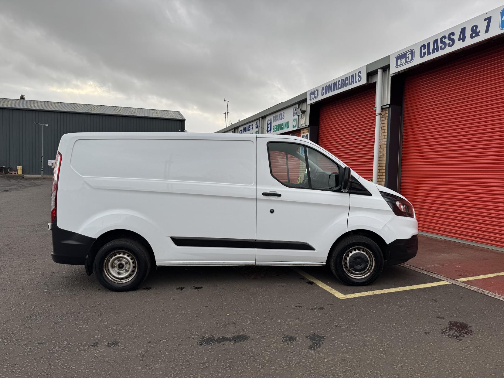 Ford Transit Custom 2.0 280 EcoBlue Leader Panel Van 5dr Diesel Manual L1 H1 Euro 6 (s/s) (105 ps)