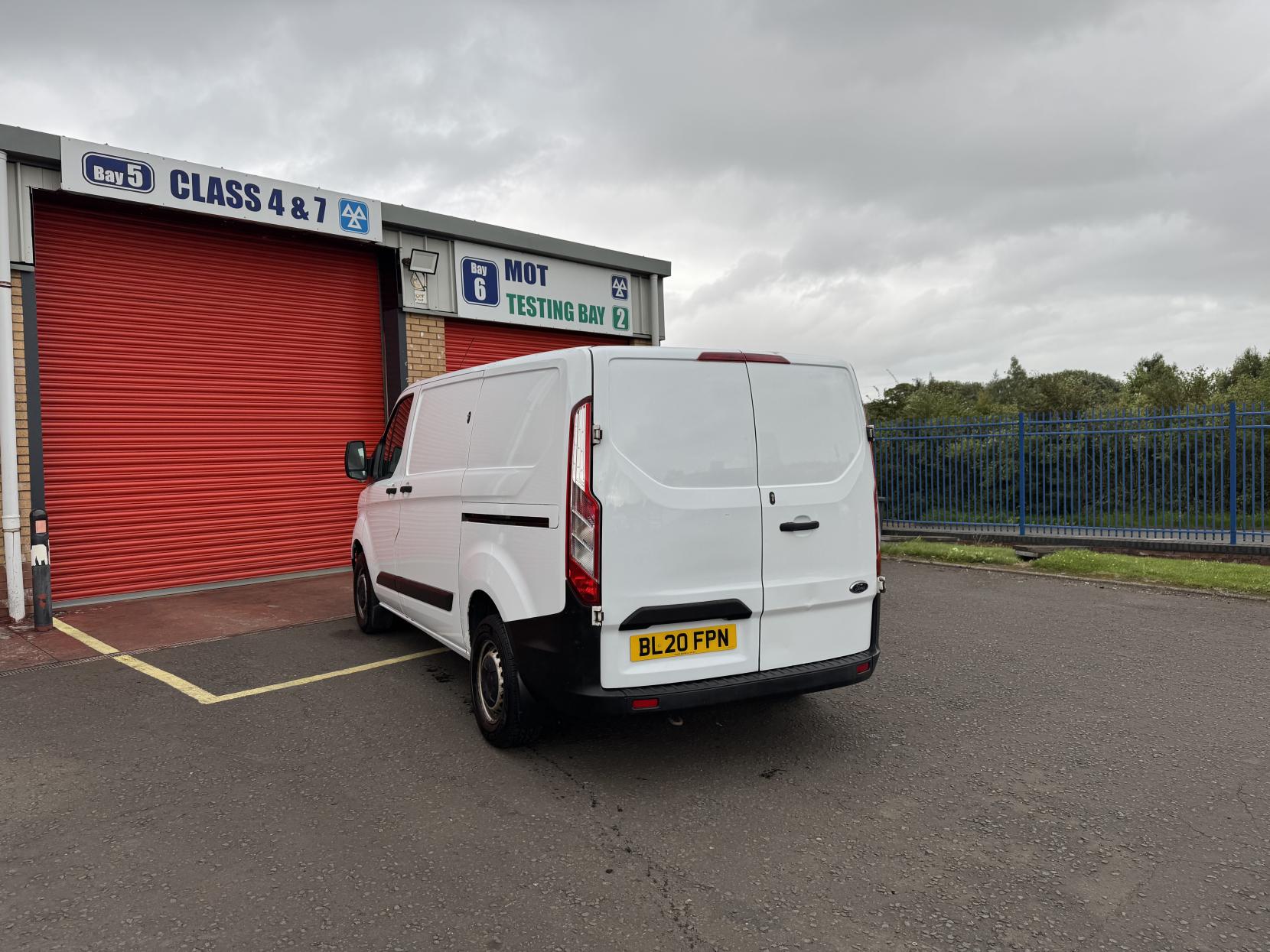 Ford Transit Custom 2.0 280 EcoBlue Leader Panel Van 5dr Diesel Manual L1 H1 Euro 6 (s/s) (105 ps)