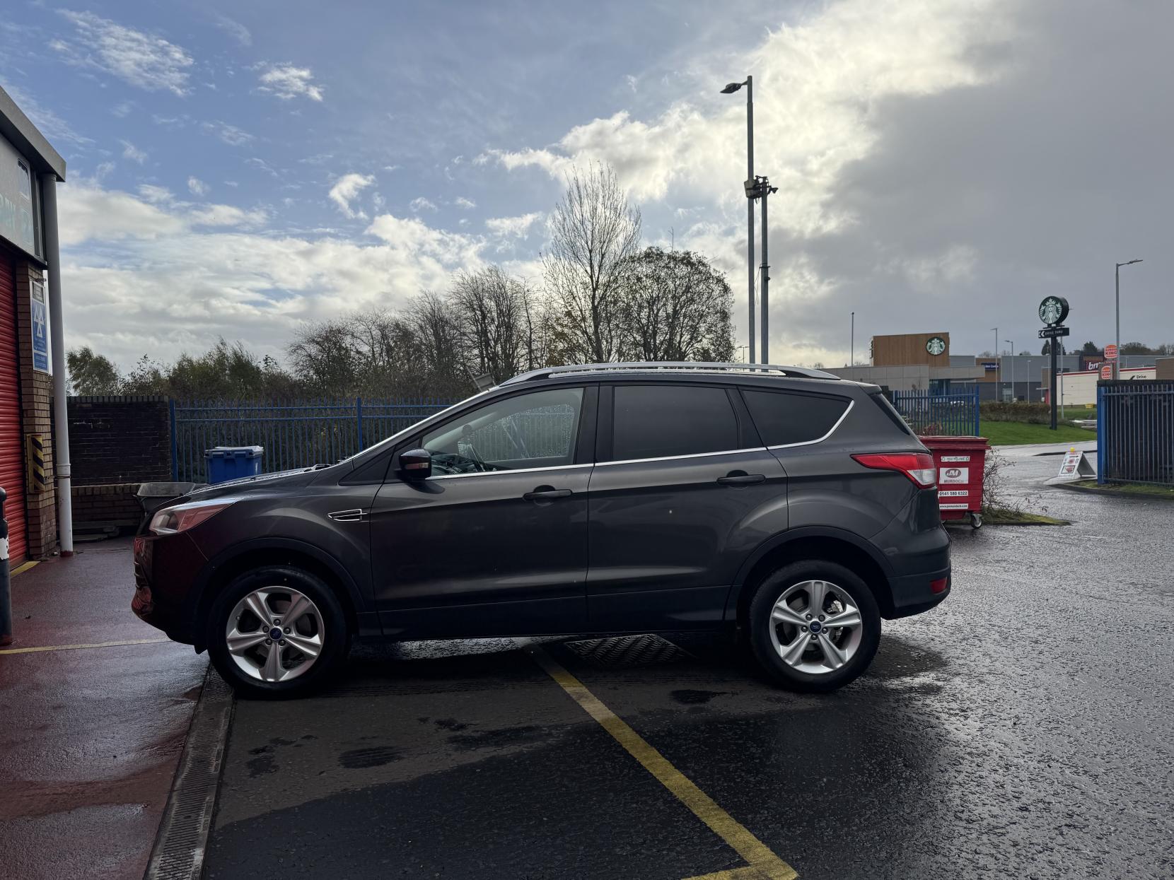 Ford Kuga 1.5T EcoBoost Zetec SUV 5dr Petrol Manual 2WD Euro 6 (s/s) (150 ps)
