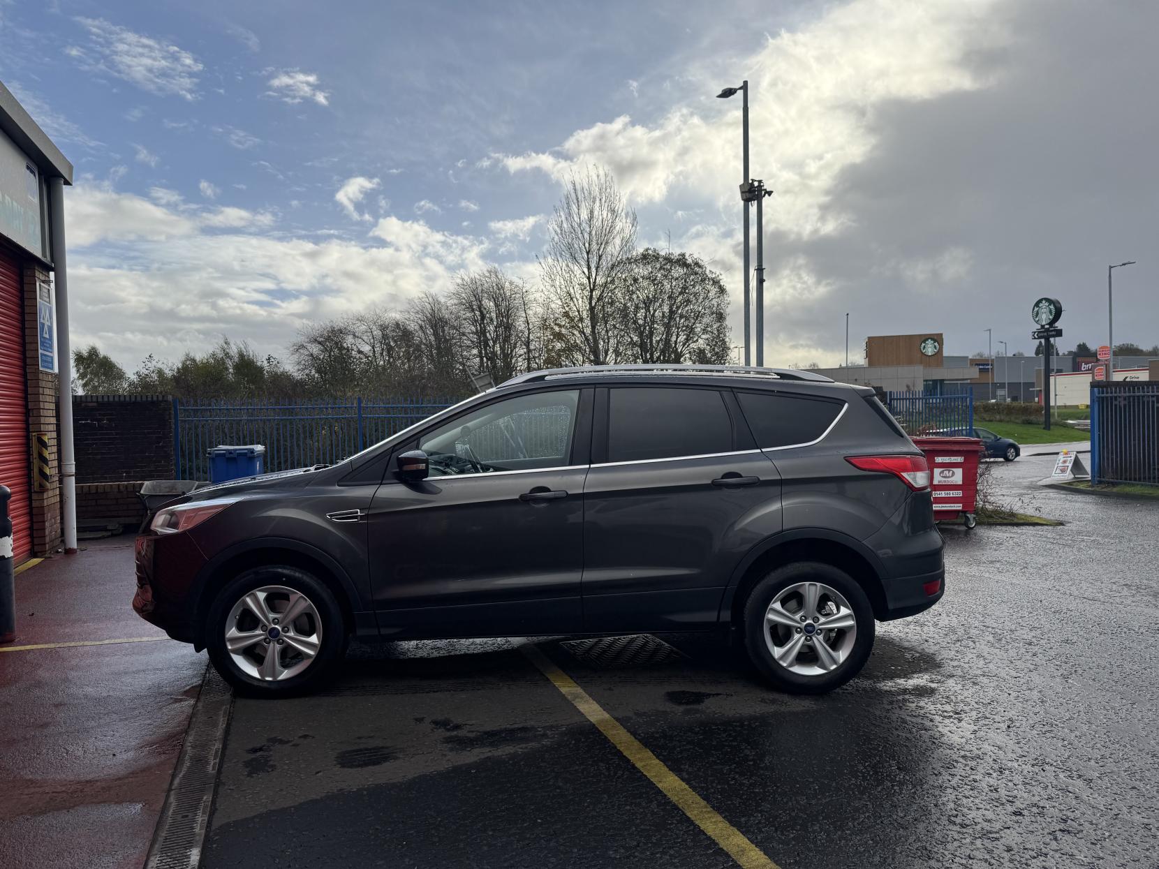 Ford Kuga 1.5T EcoBoost Zetec SUV 5dr Petrol Manual 2WD Euro 6 (s/s) (150 ps)