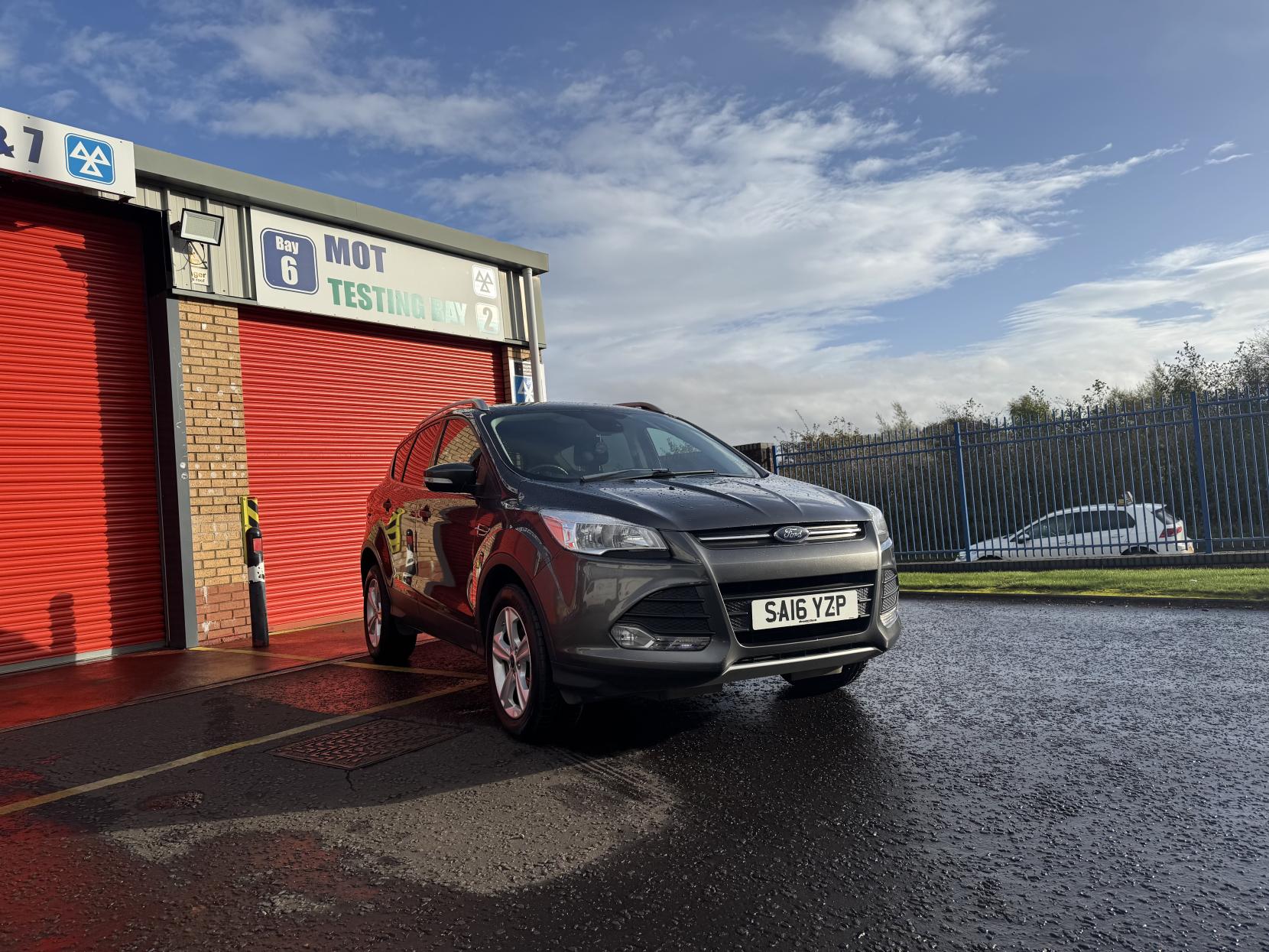 Ford Kuga 1.5T EcoBoost Zetec SUV 5dr Petrol Manual 2WD Euro 6 (s/s) (150 ps)