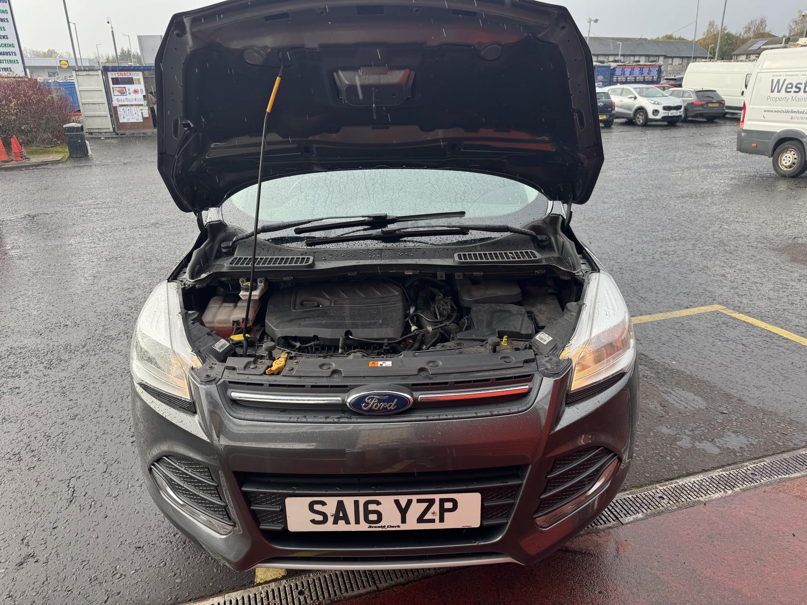 Ford Kuga 1.5T EcoBoost Zetec SUV 5dr Petrol Manual 2WD Euro 6 (s/s) (150 ps)