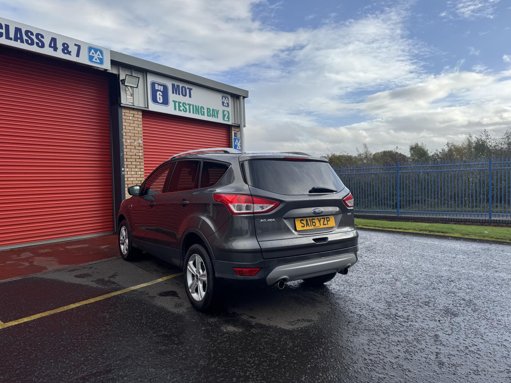 Ford Kuga 1.5T EcoBoost Zetec SUV 5dr Petrol Manual 2WD Euro 6 (s/s) (150 ps)