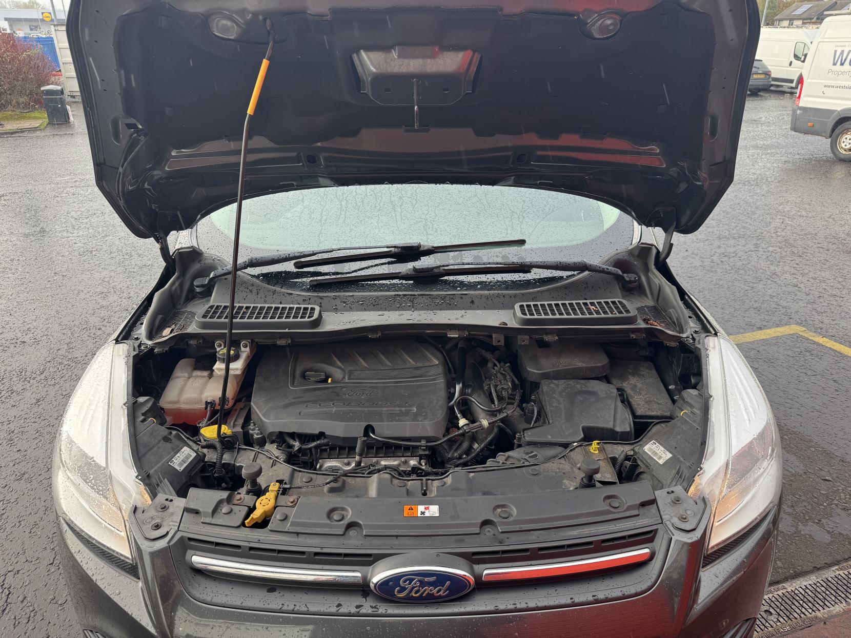 Ford Kuga 1.5T EcoBoost Zetec SUV 5dr Petrol Manual 2WD Euro 6 (s/s) (150 ps)