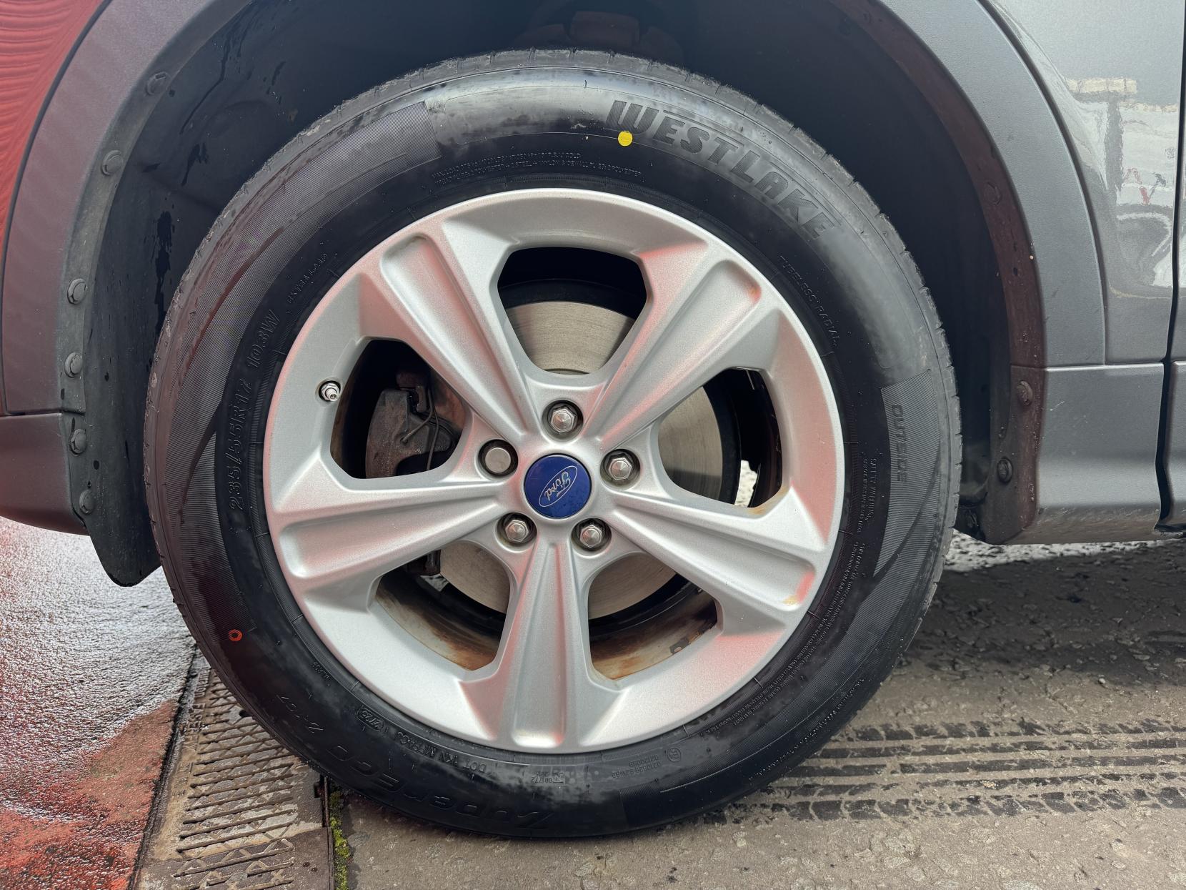 Ford Kuga 1.5T EcoBoost Zetec SUV 5dr Petrol Manual 2WD Euro 6 (s/s) (150 ps)