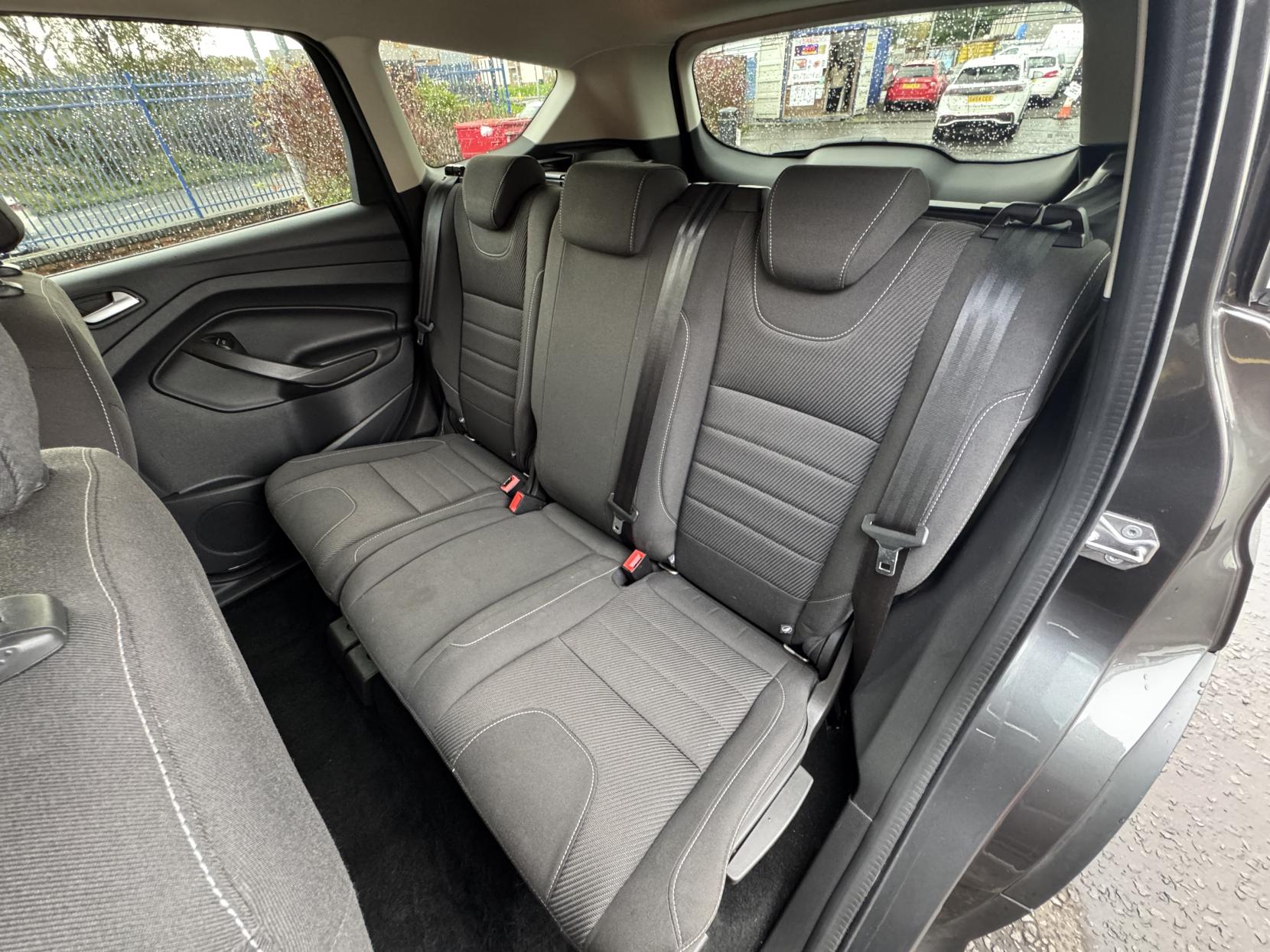 Ford Kuga 1.5T EcoBoost Zetec SUV 5dr Petrol Manual 2WD Euro 6 (s/s) (150 ps)