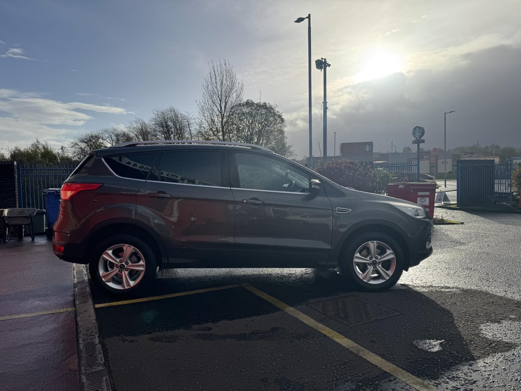 Ford Kuga 1.5T EcoBoost Zetec SUV 5dr Petrol Manual 2WD Euro 6 (s/s) (150 ps)